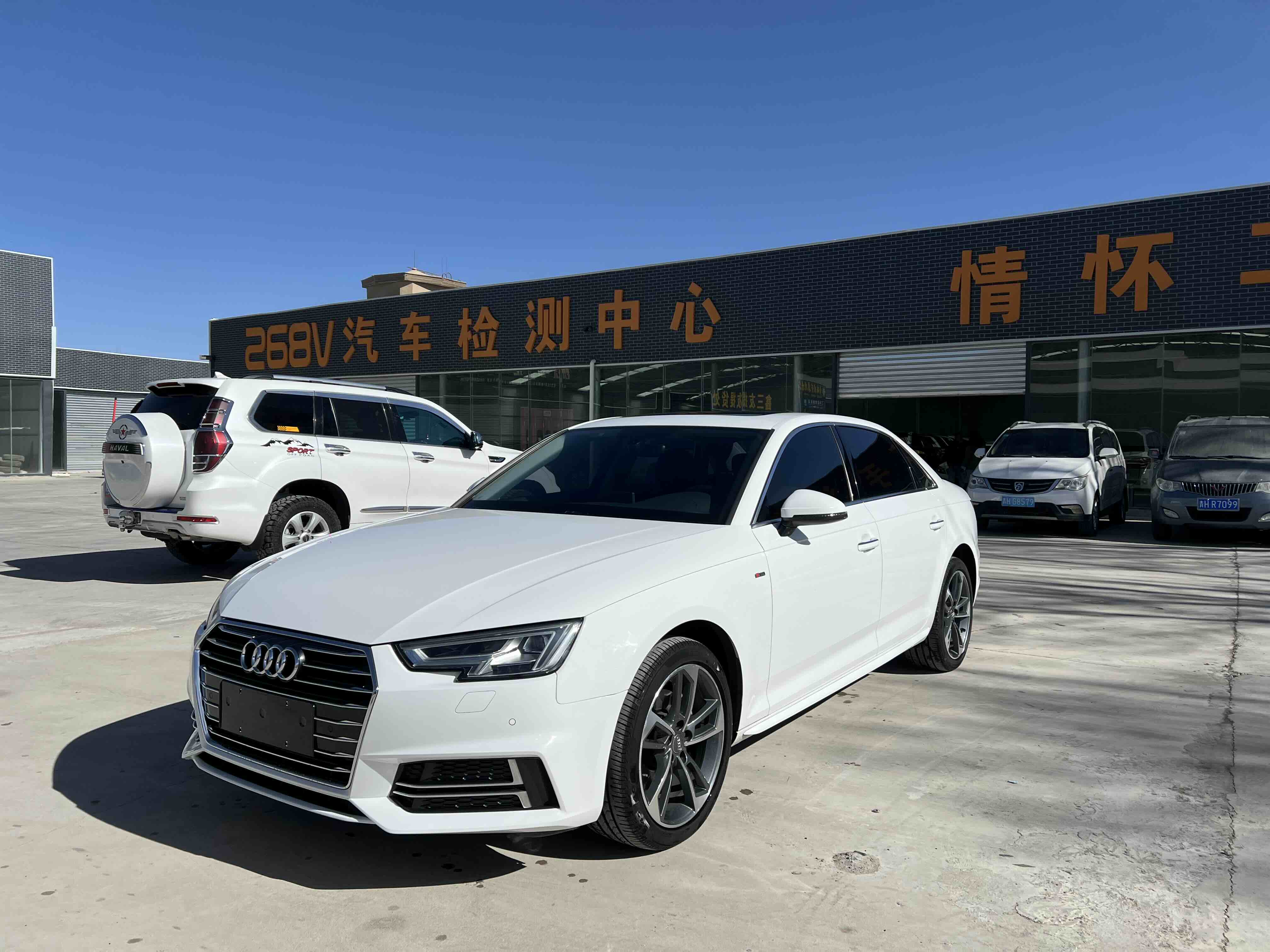 Audi A4L 2019 #3 Audi A4L 2019 car image #3