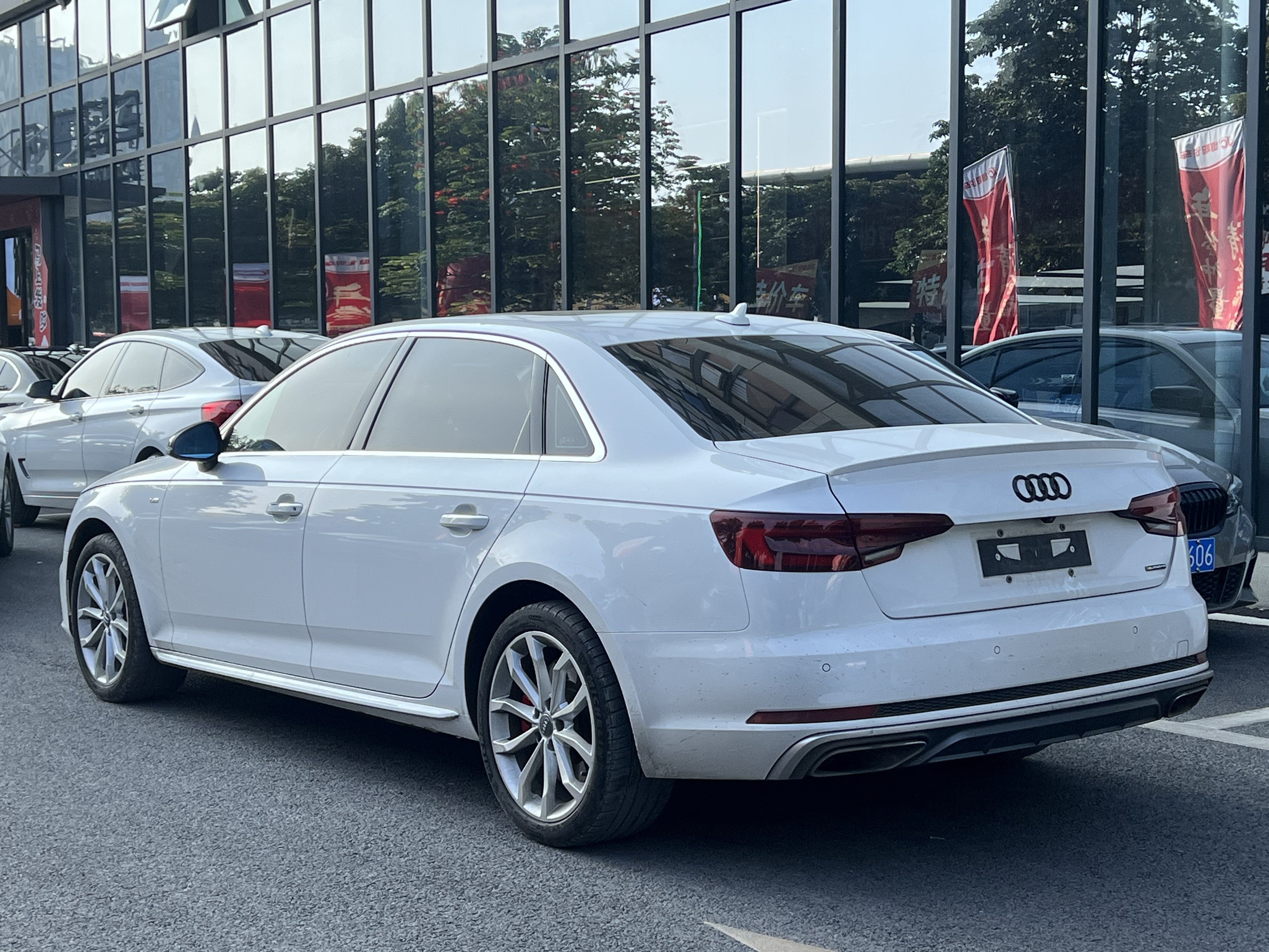 Audi A4L 2019 #3 Audi A4L 2019 immagine di auto #3