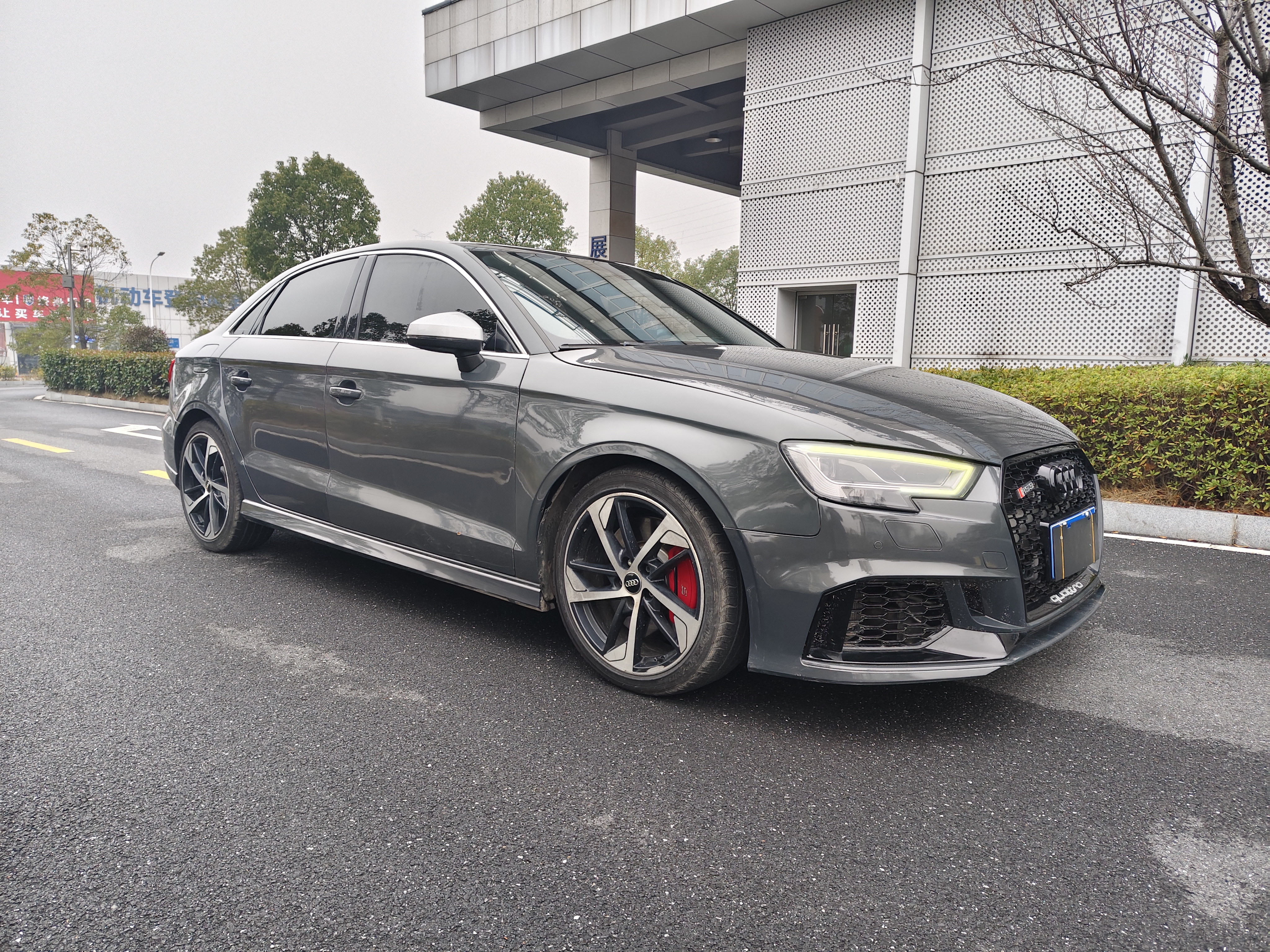 Audi S3 2019 car image #3