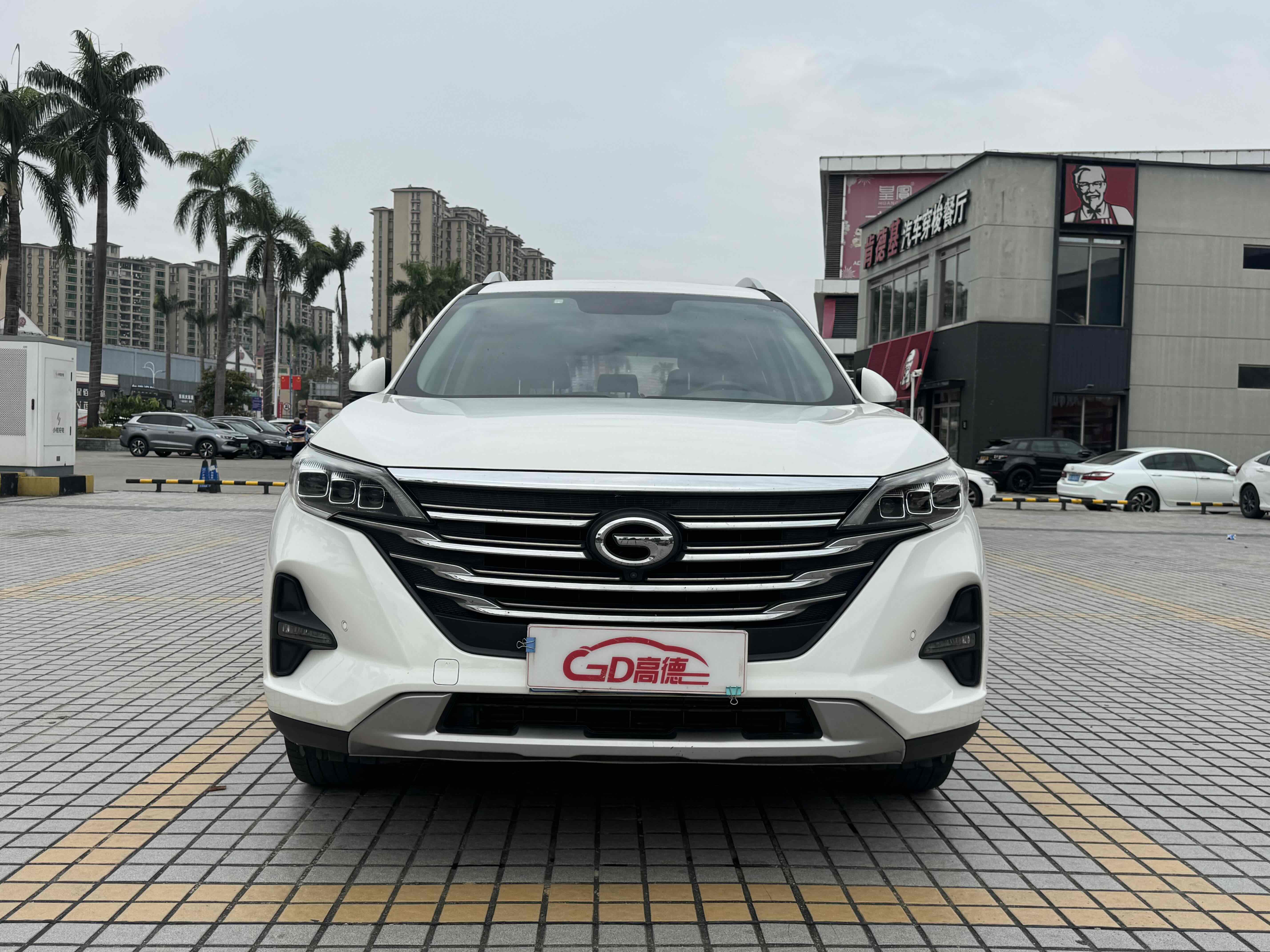 GAC Trumpchi GS5 2019 car image #3