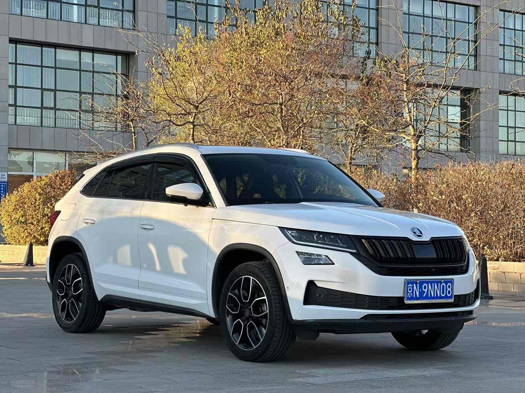 Skoda Kodiaq GT 2021 صورة سيارة #3