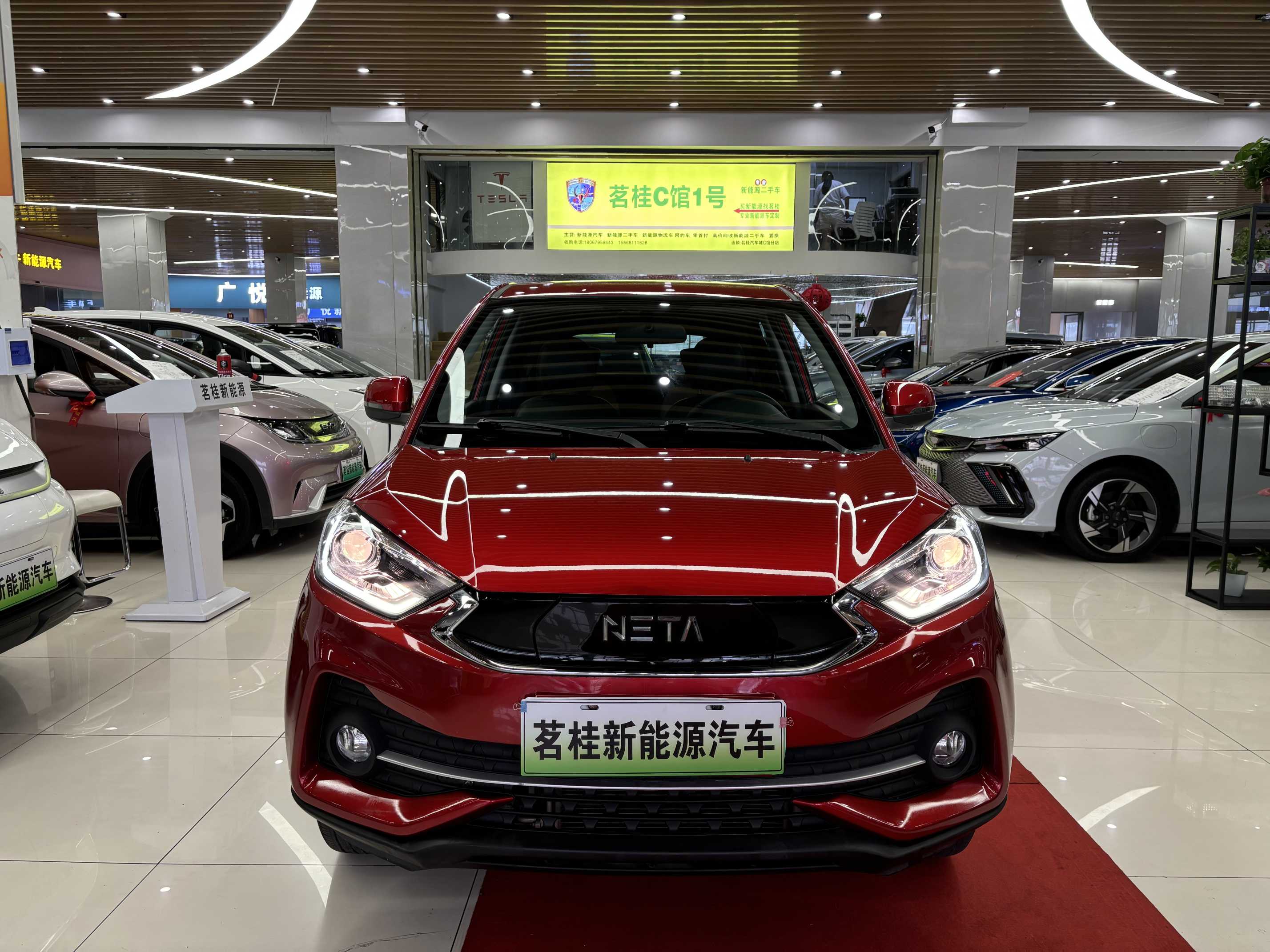 哪吒汽车 哪吒N01 2019 汽车图片 #3