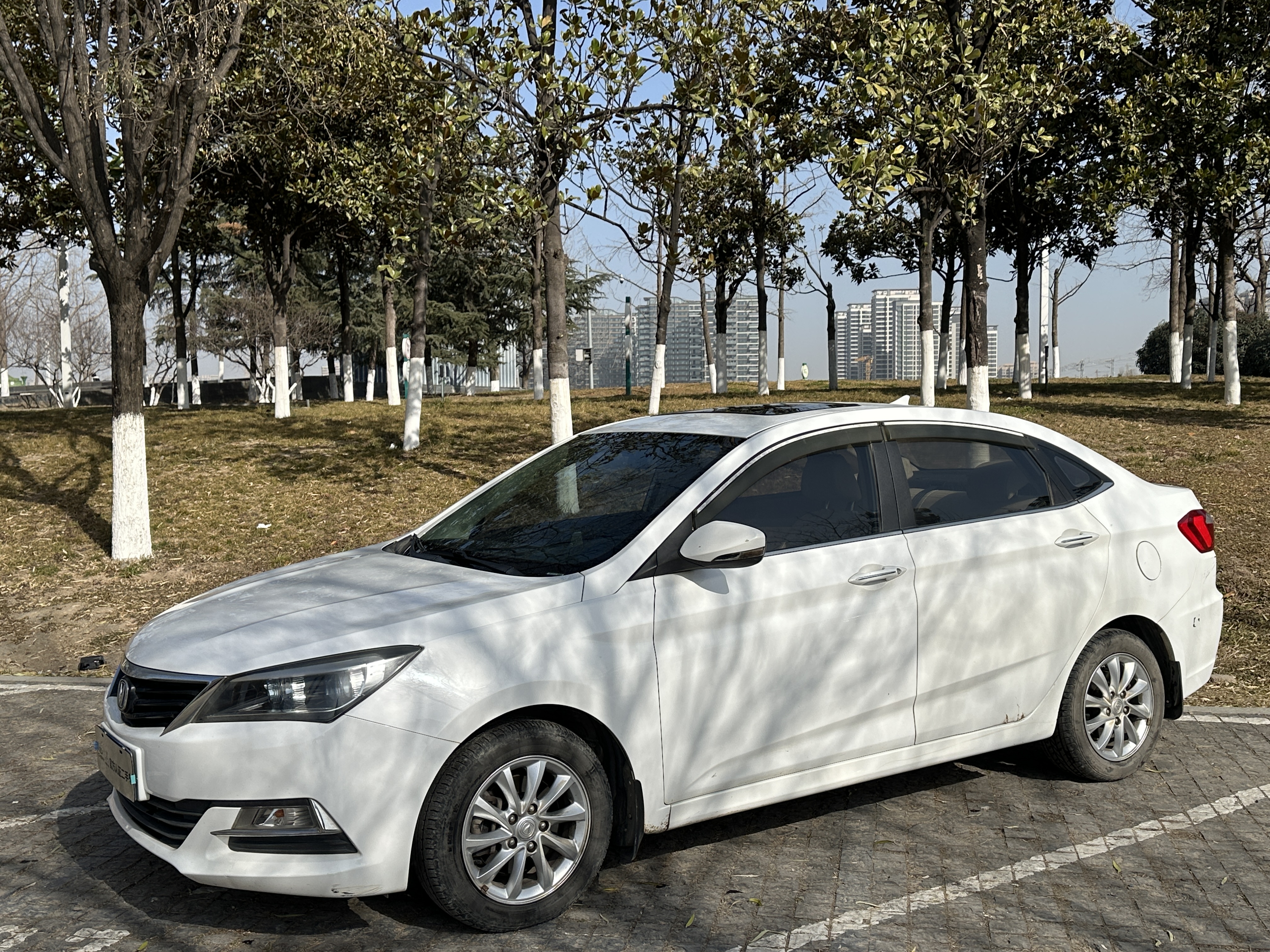 Changan Alsvin V7 2016 #3 Changan Alsvin V7 2016 car image #3