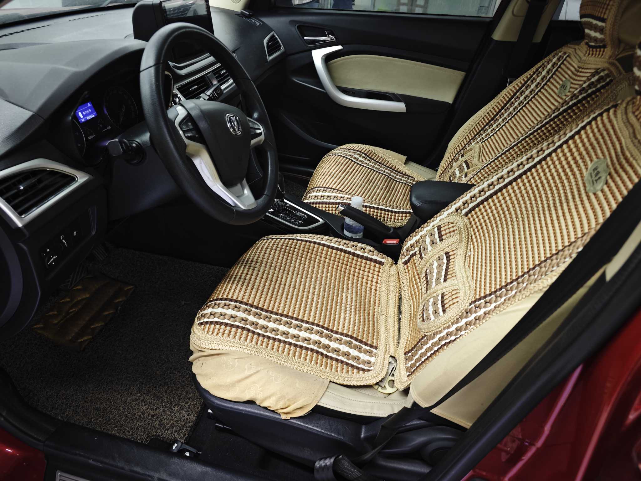 Changan Alsvin V7 2016 car image #3