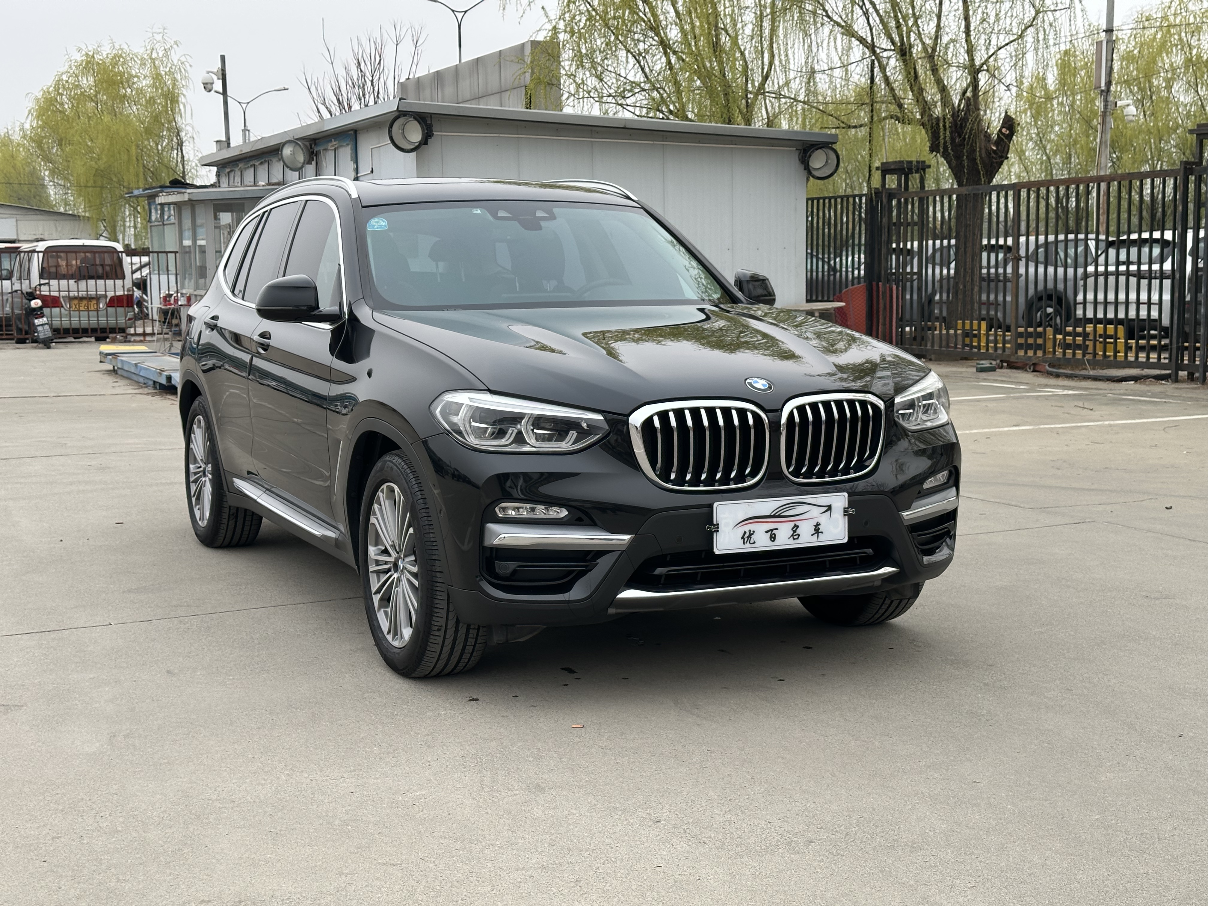 BMW X3 2019 imagem de carro #3