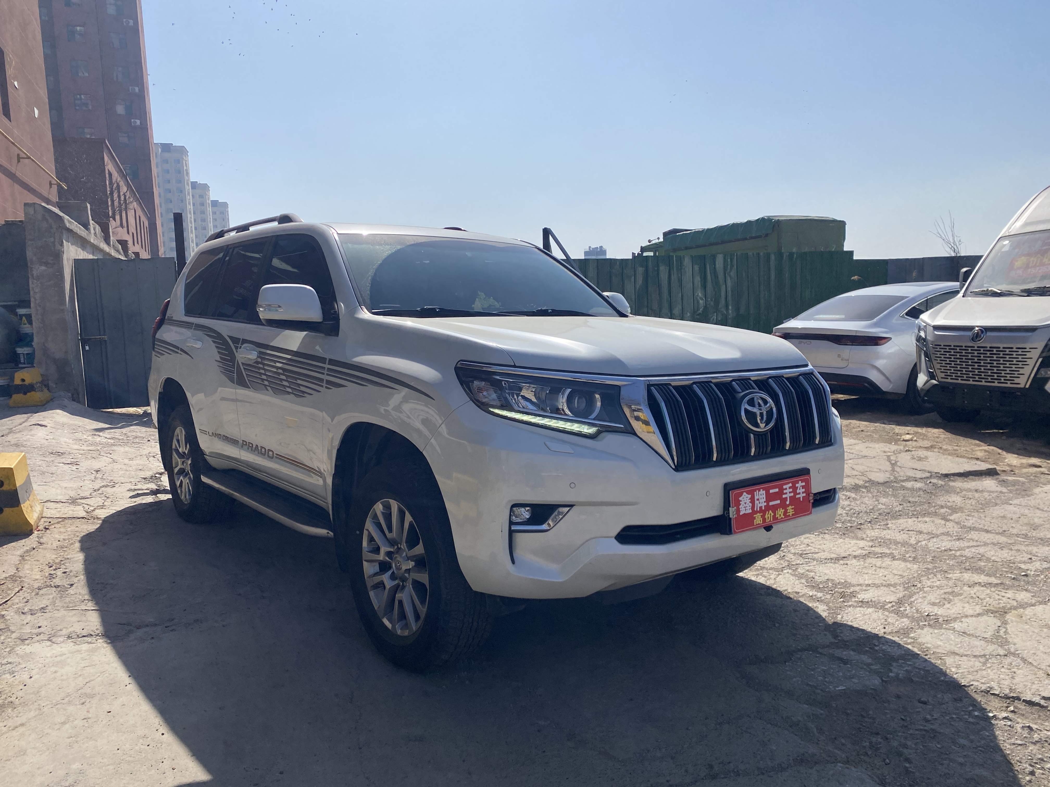 Toyota Land Cruiser Prado 2019 #3 Toyota Land Cruiser Prado 2019 صورة سيارة #3