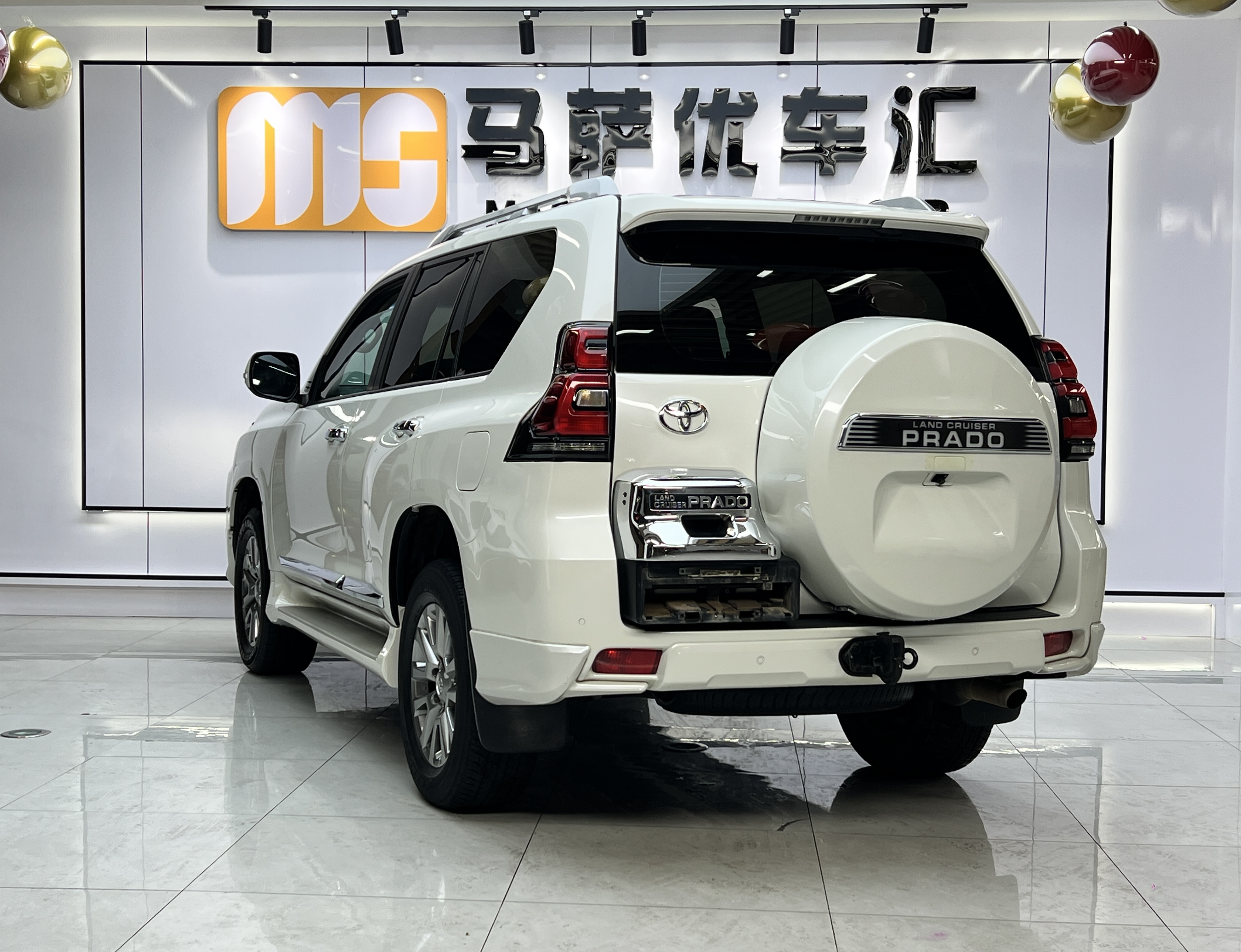 Toyota Land Cruiser Prado 2020 immagine di auto #3