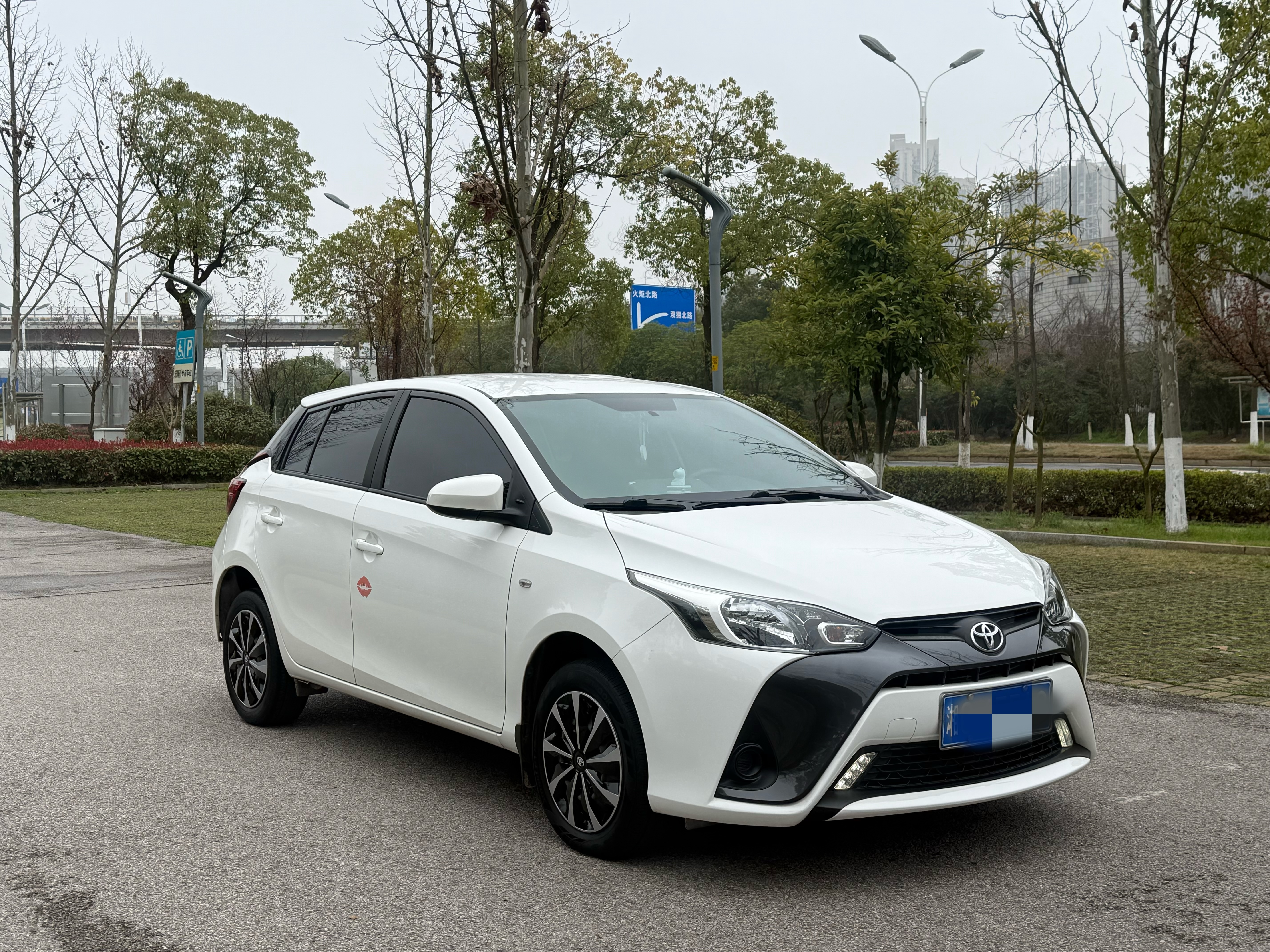 Toyota Yaris L Zhixuan 2019 immagine di auto #3