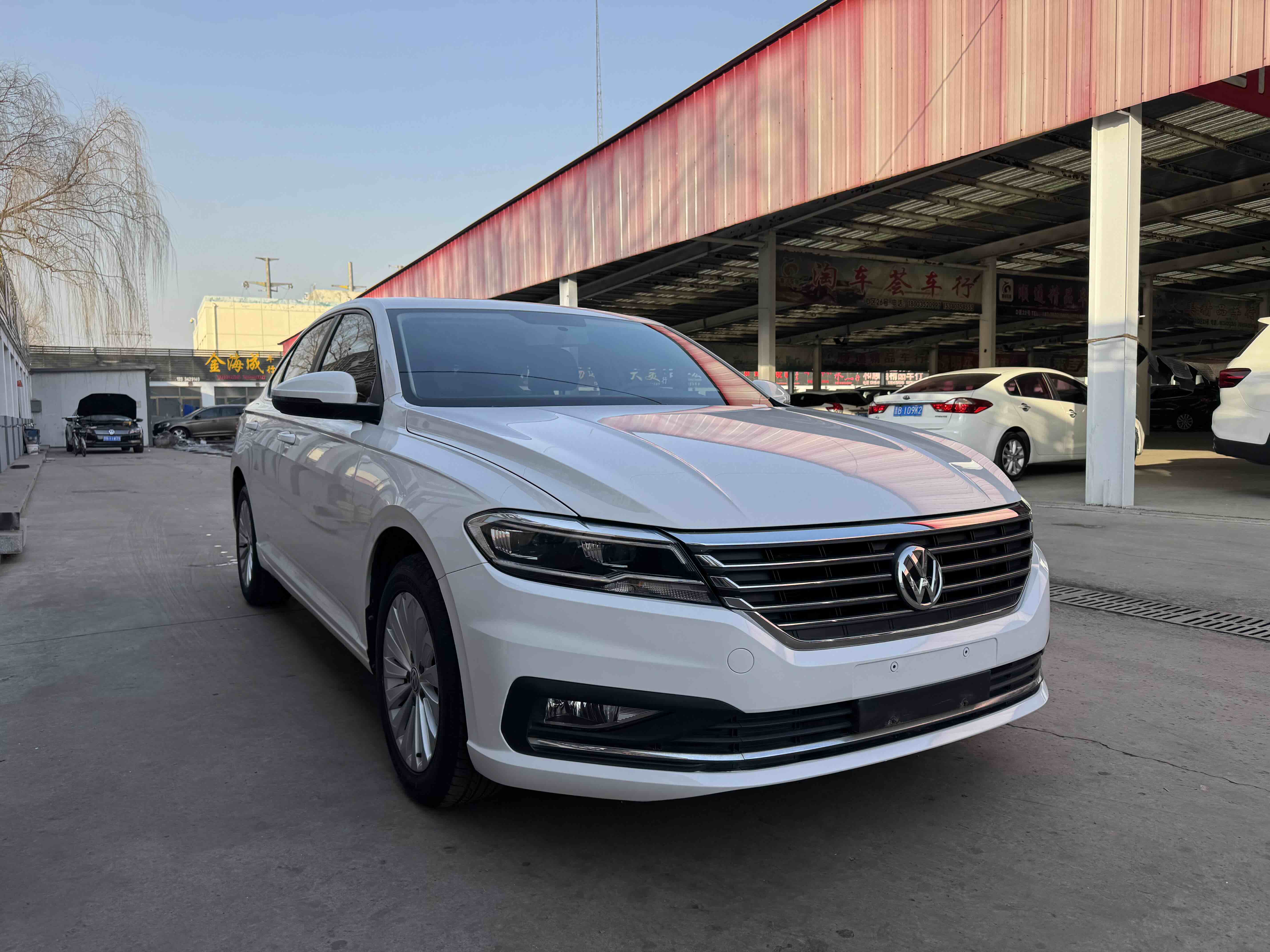 Volkswagen Lavida 2019 #3 Volkswagen Lavida 2019 car image #3