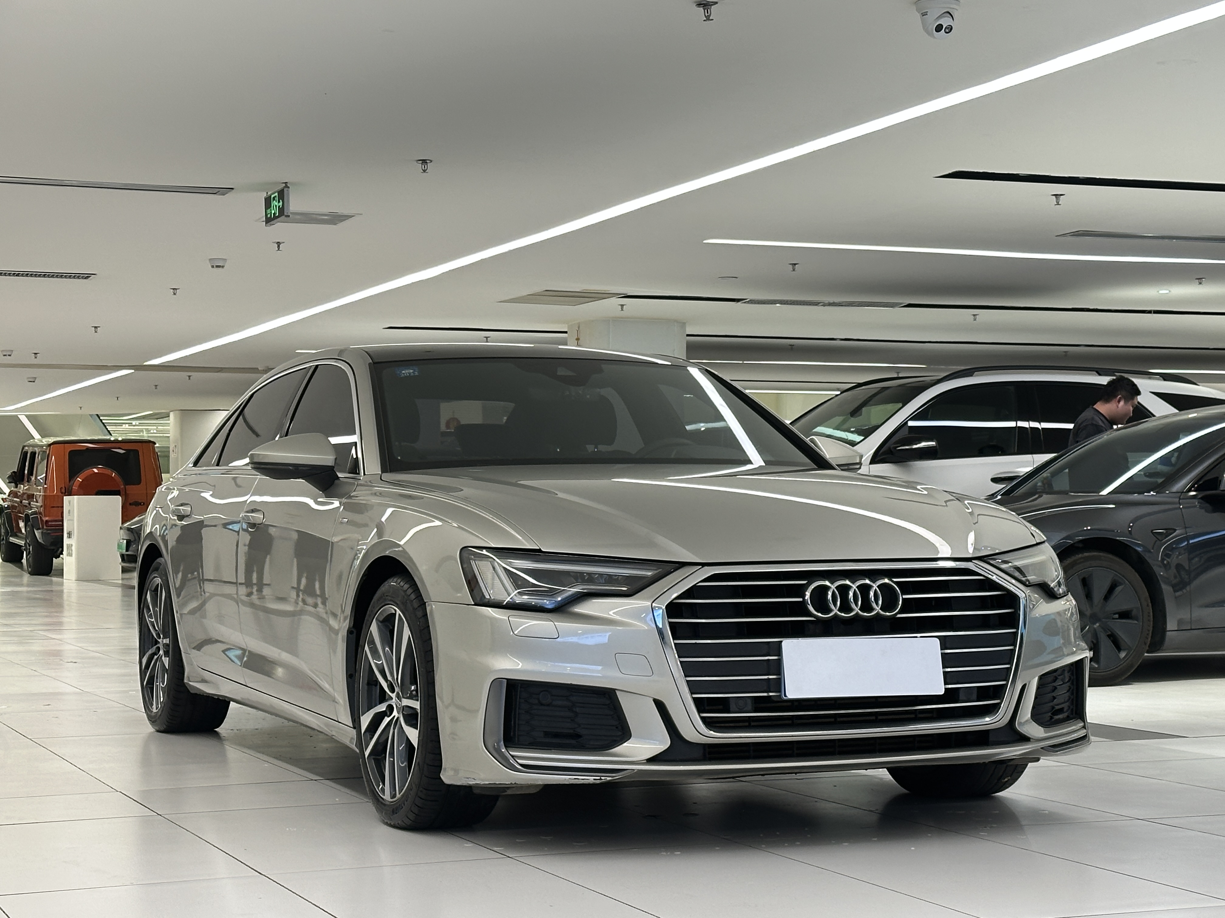 Audi A6L 2020 #3 Audi A6L 2020 car image #3