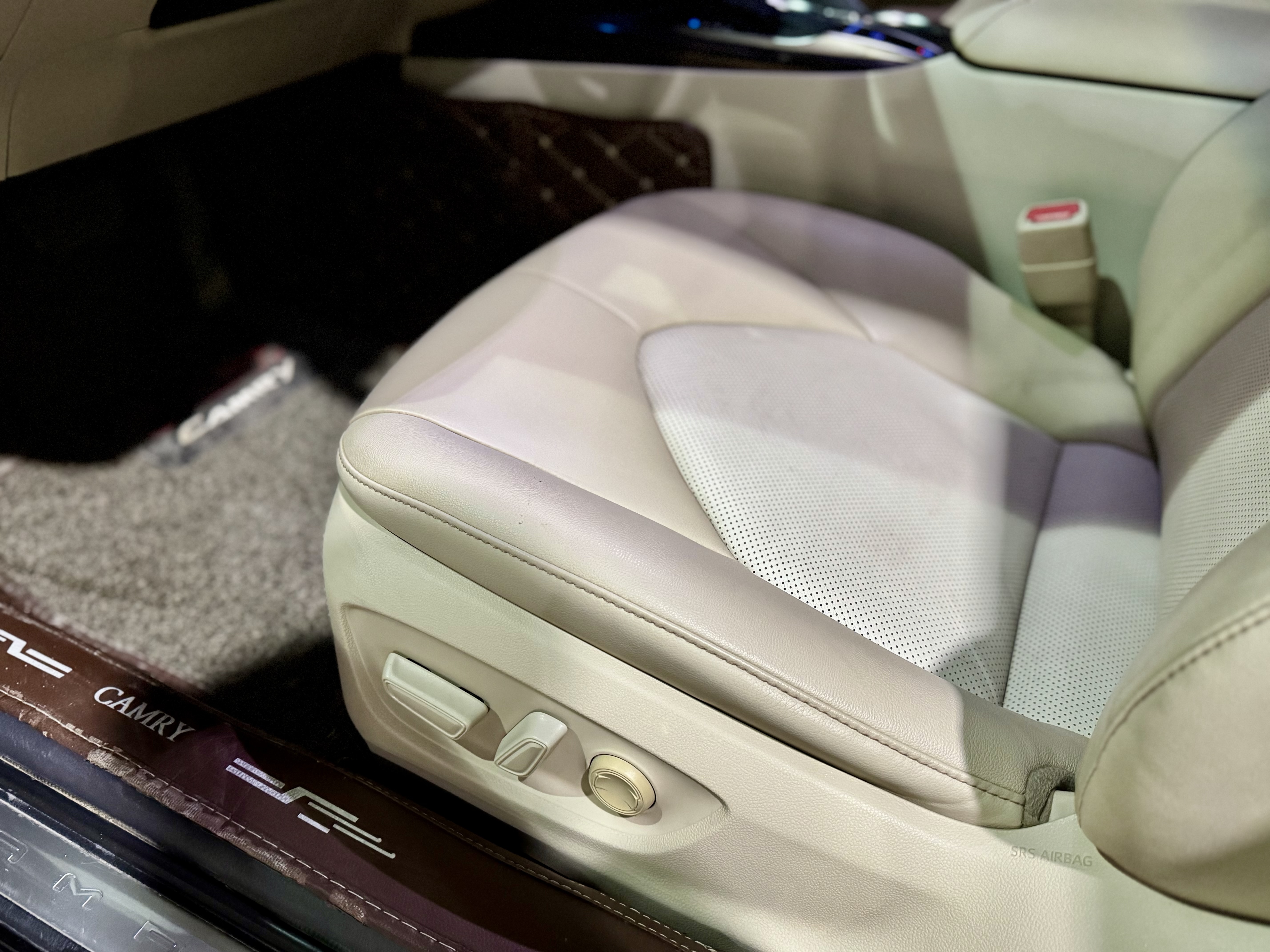 Toyota Camry 2019 car image #3