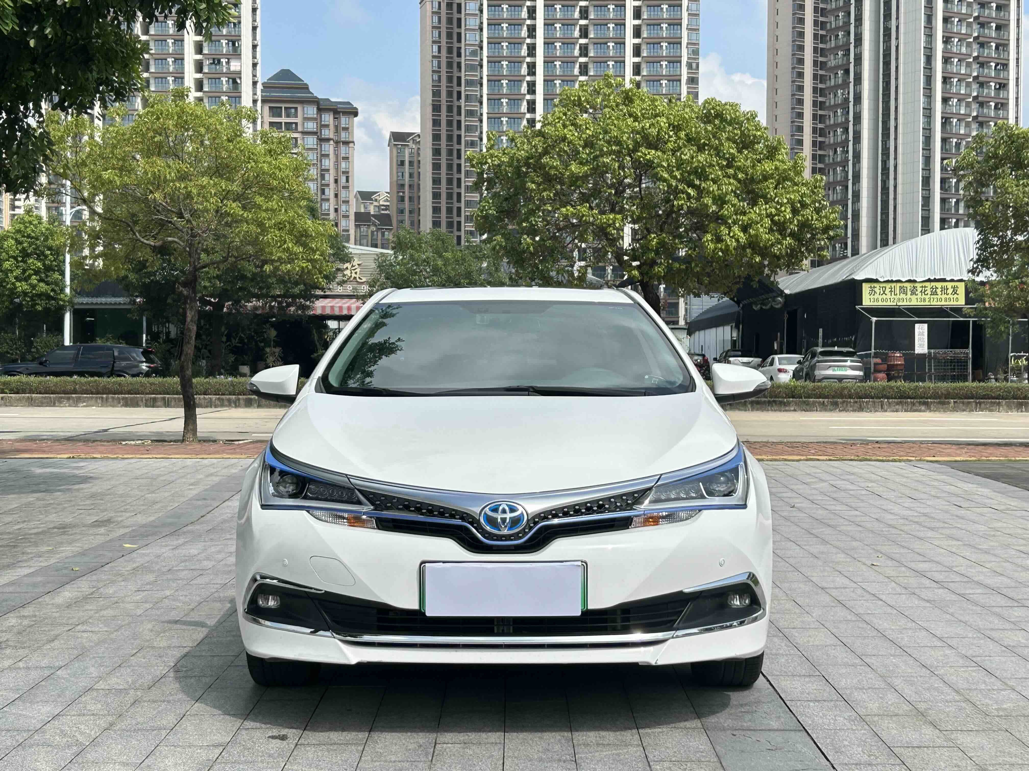 Toyota Corolla Hybird E+ 2022 immagine di auto #3