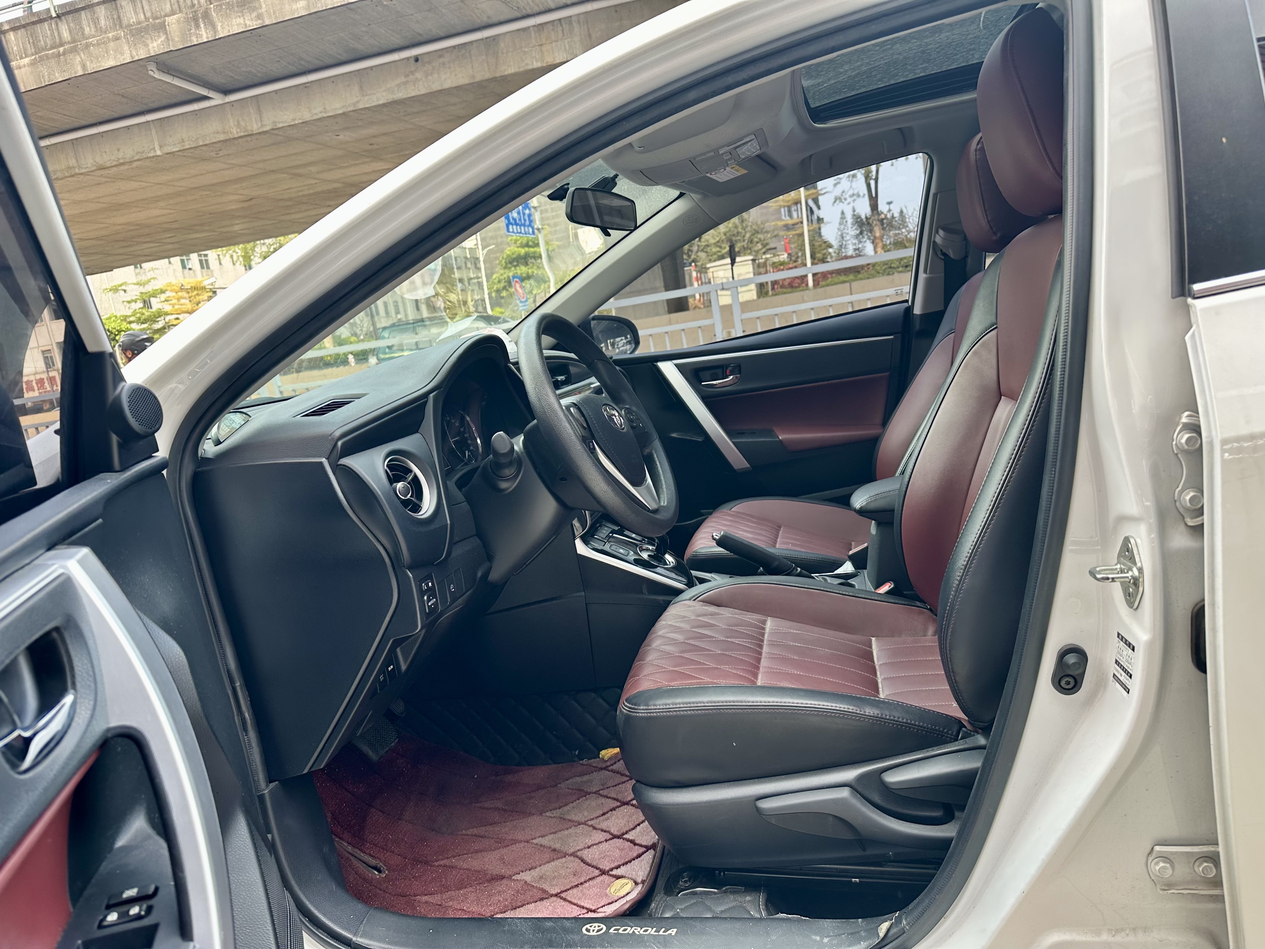 Toyota Corolla Hybird E+ 2022 car image #3