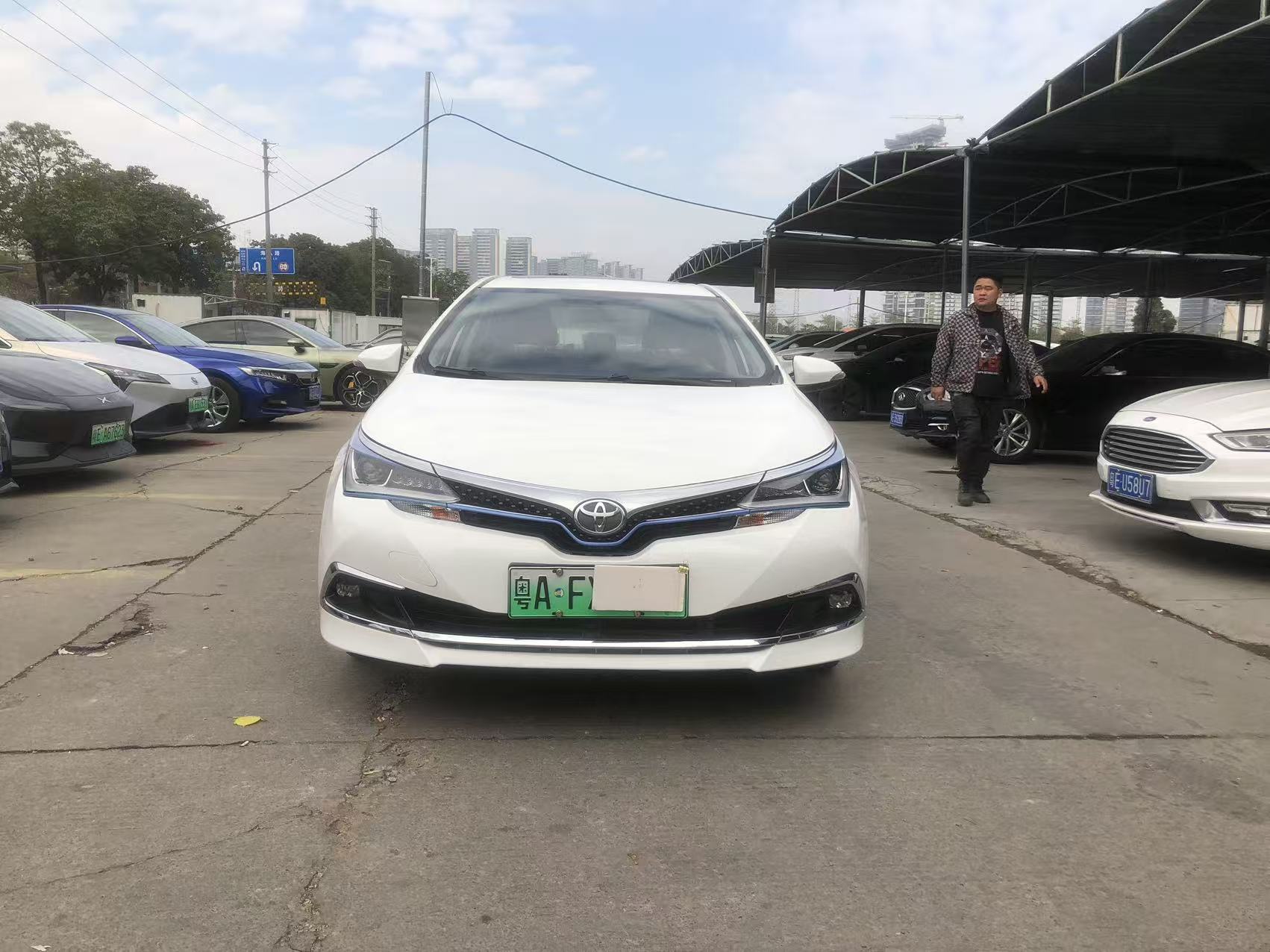 Toyota Corolla Hybird E+ 2019 car image #3