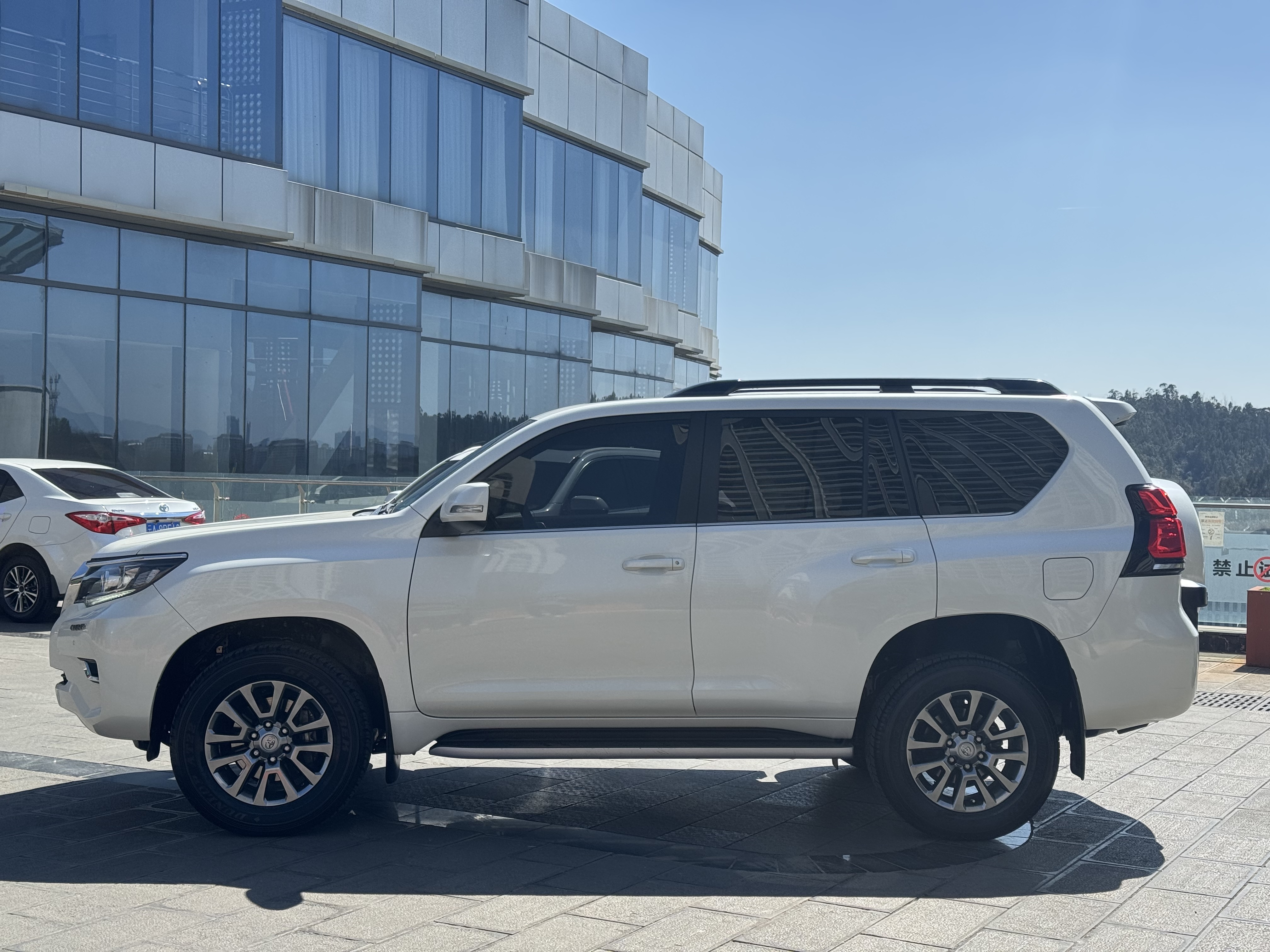 Toyota 2019 #3 Toyota 2019 car image #3