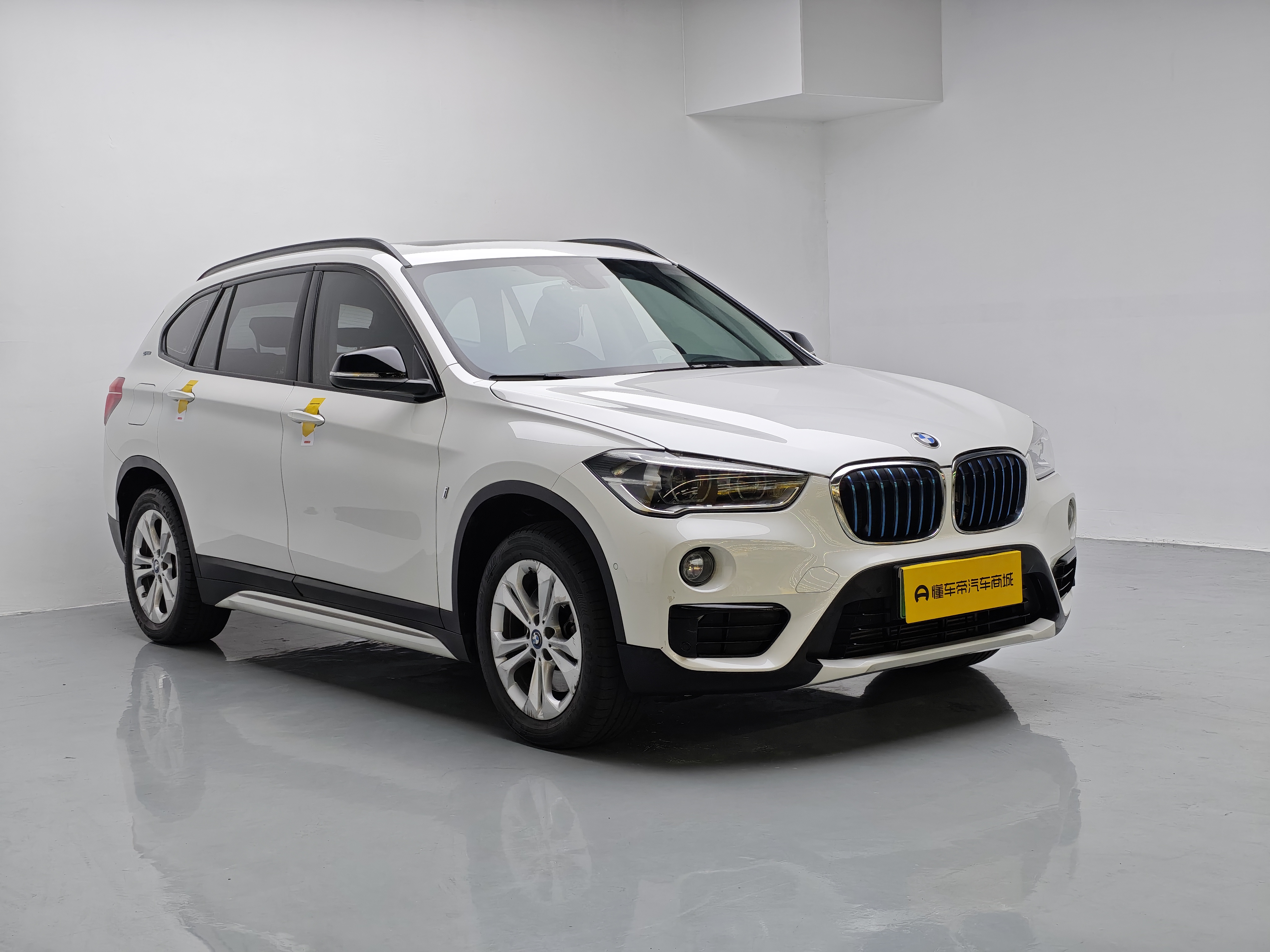 BMW X1 New Energy 2019 car image #3