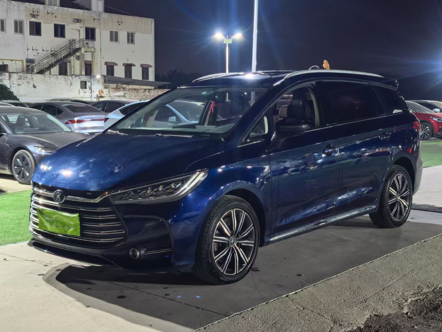 BYD 2021 #3 BYD 2021 car image #3
