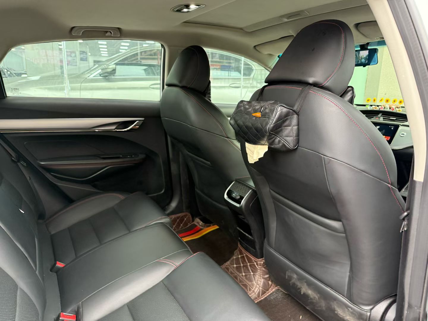 GEELY Binray 2019 car image #3