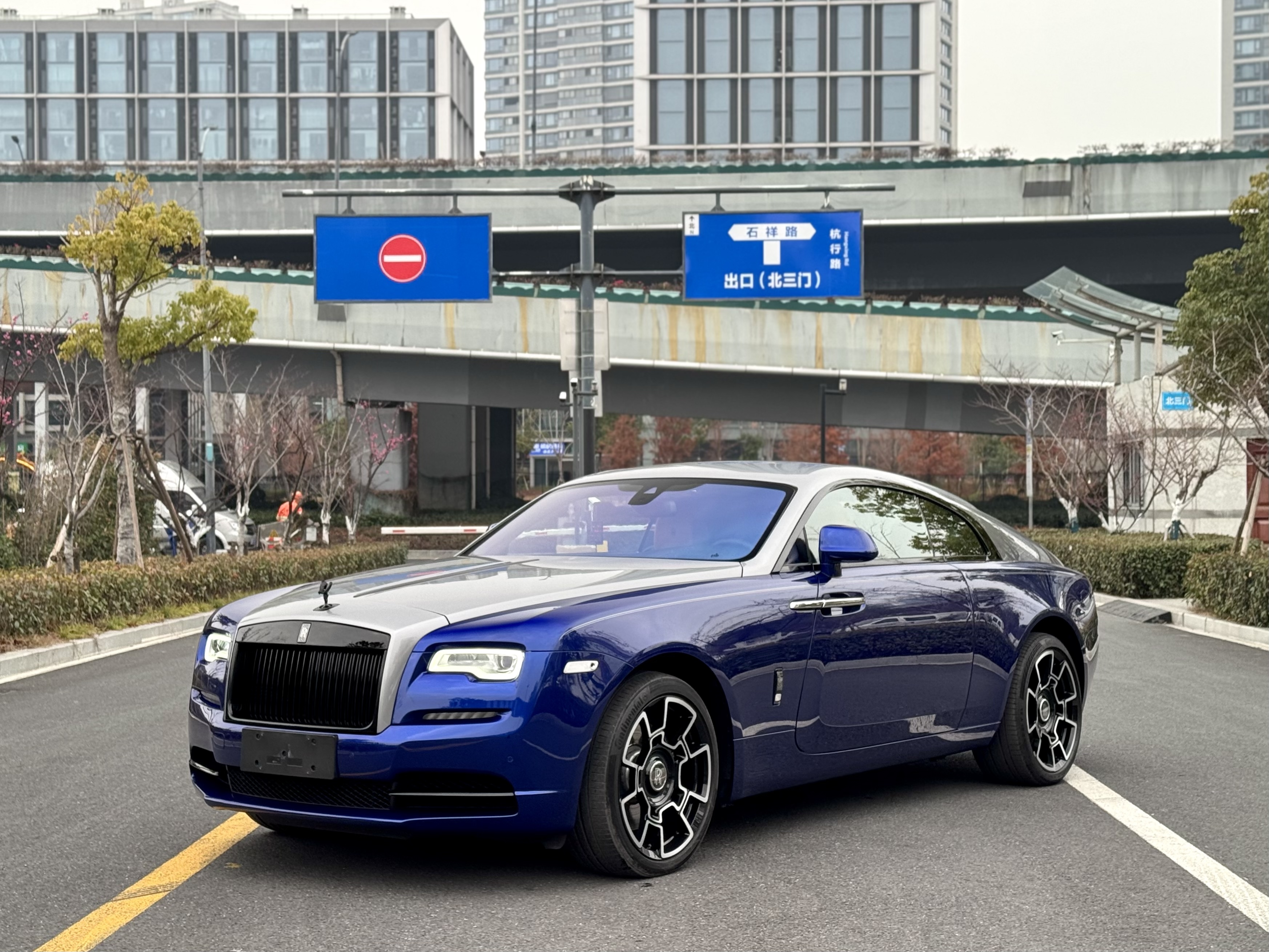 劳斯莱斯 魅影 2019 汽车图片 #3