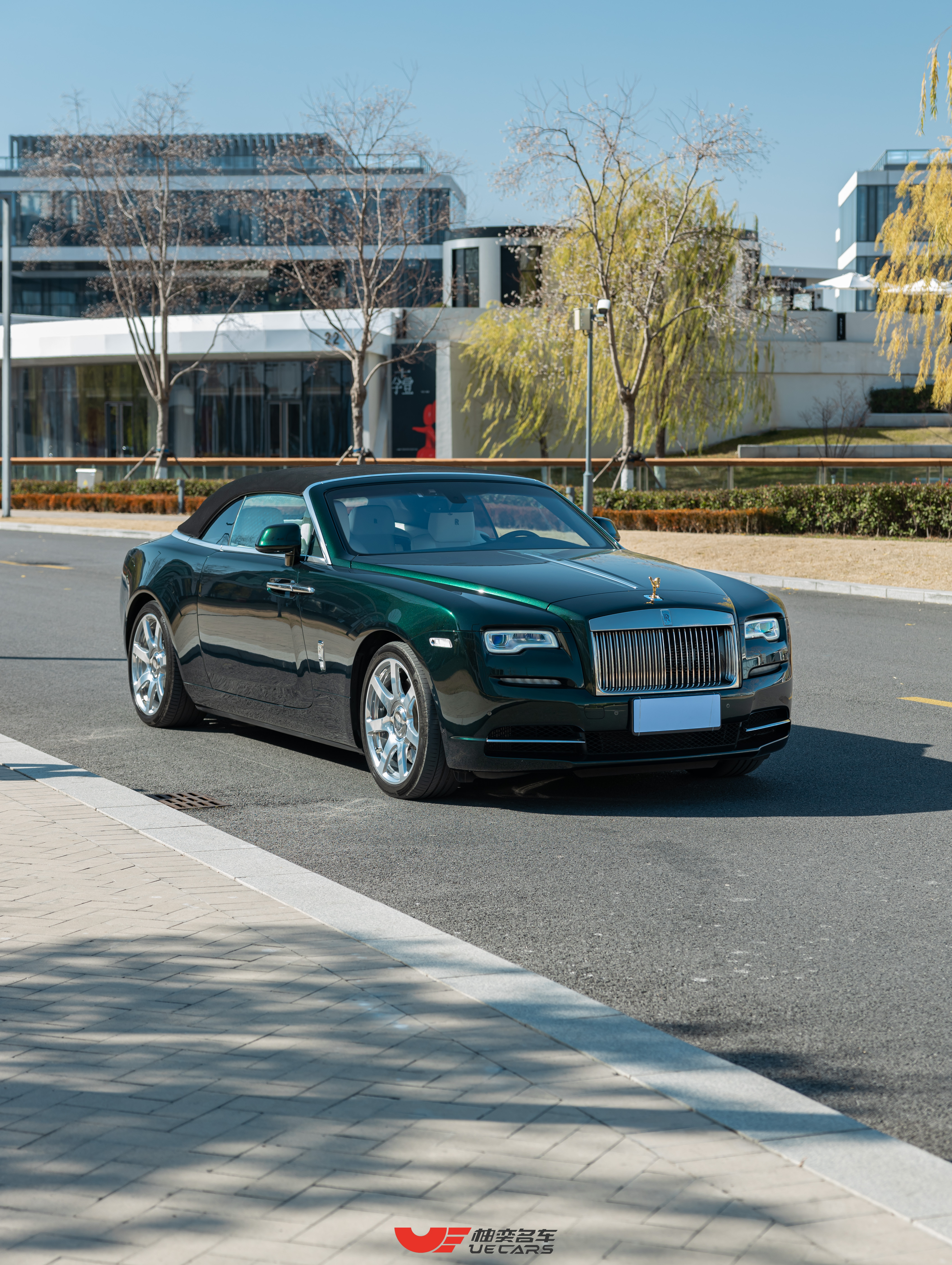 劳斯莱斯 曜影 2019 汽车图片 #3