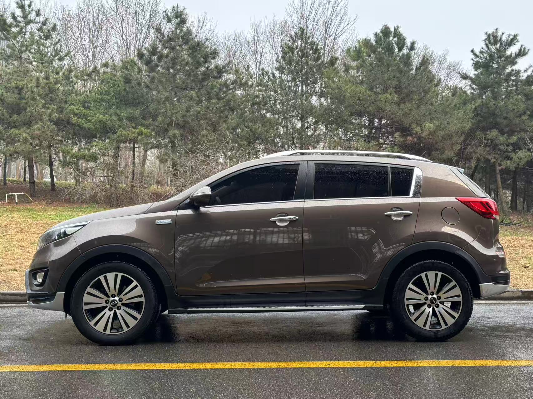 Kia Sportage R 2015 car image #3
