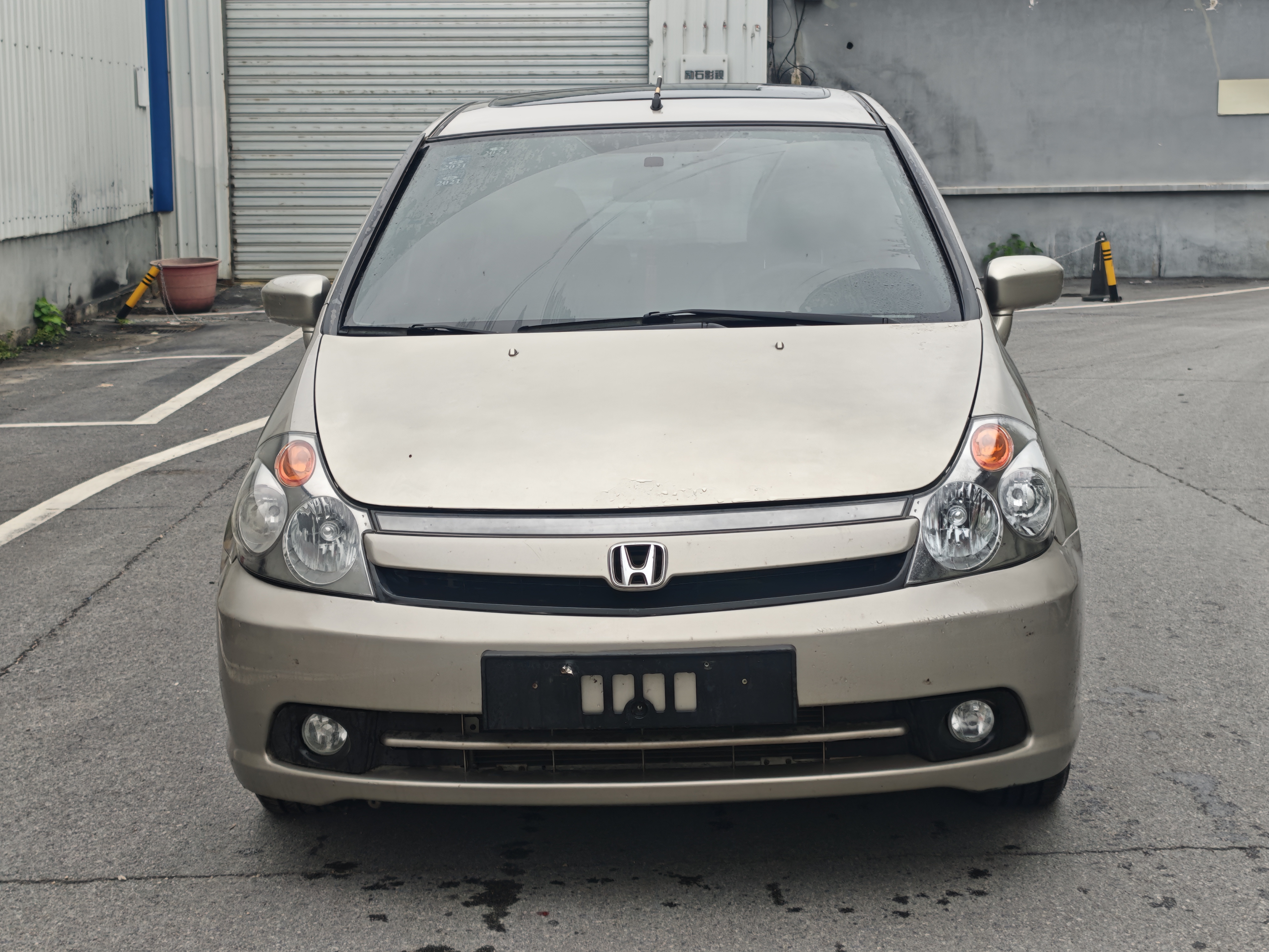 Honda Stream 2004 #3 Honda Stream 2004 car image #3