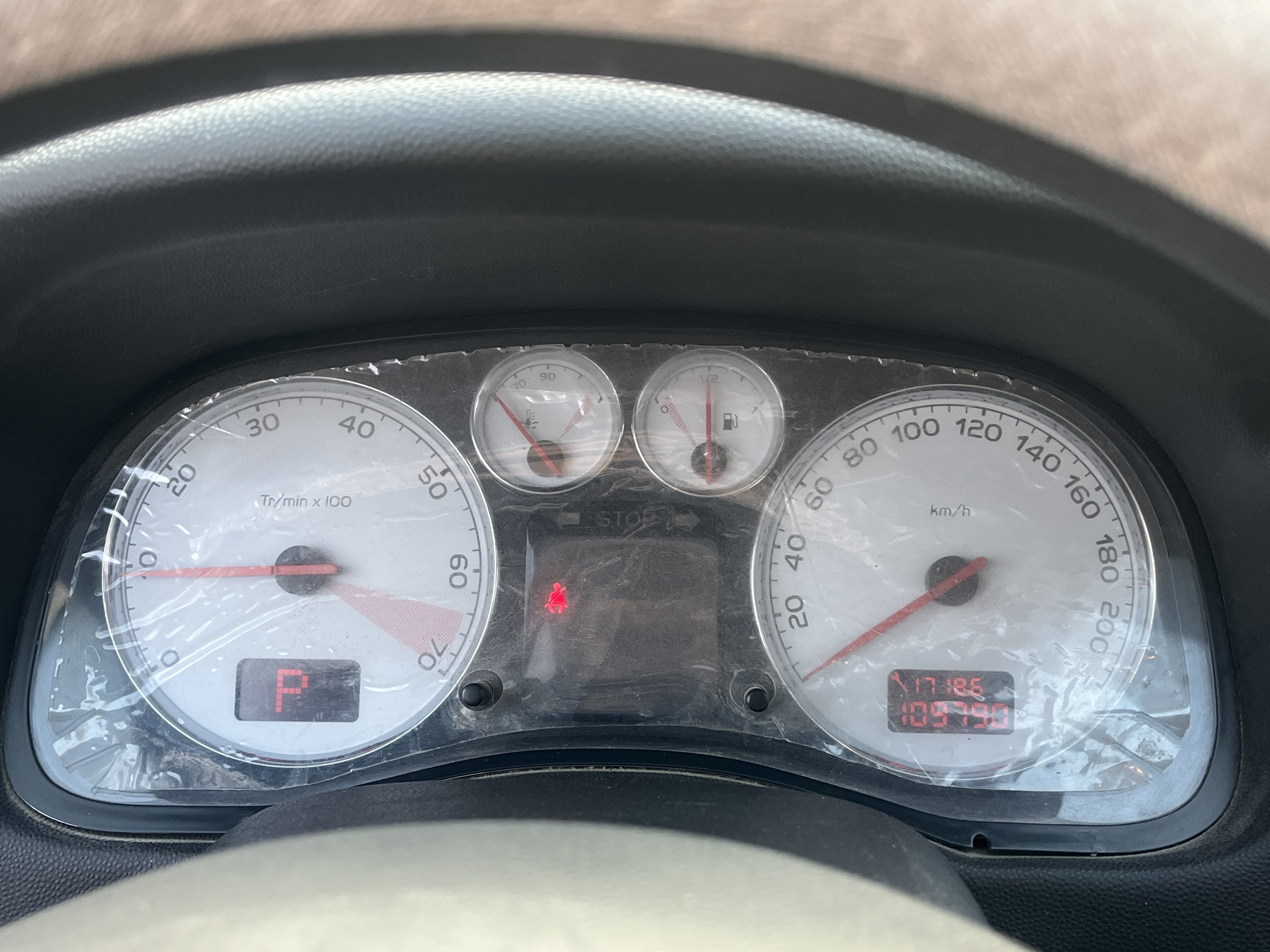 Peugeot 307 2012 car image #3