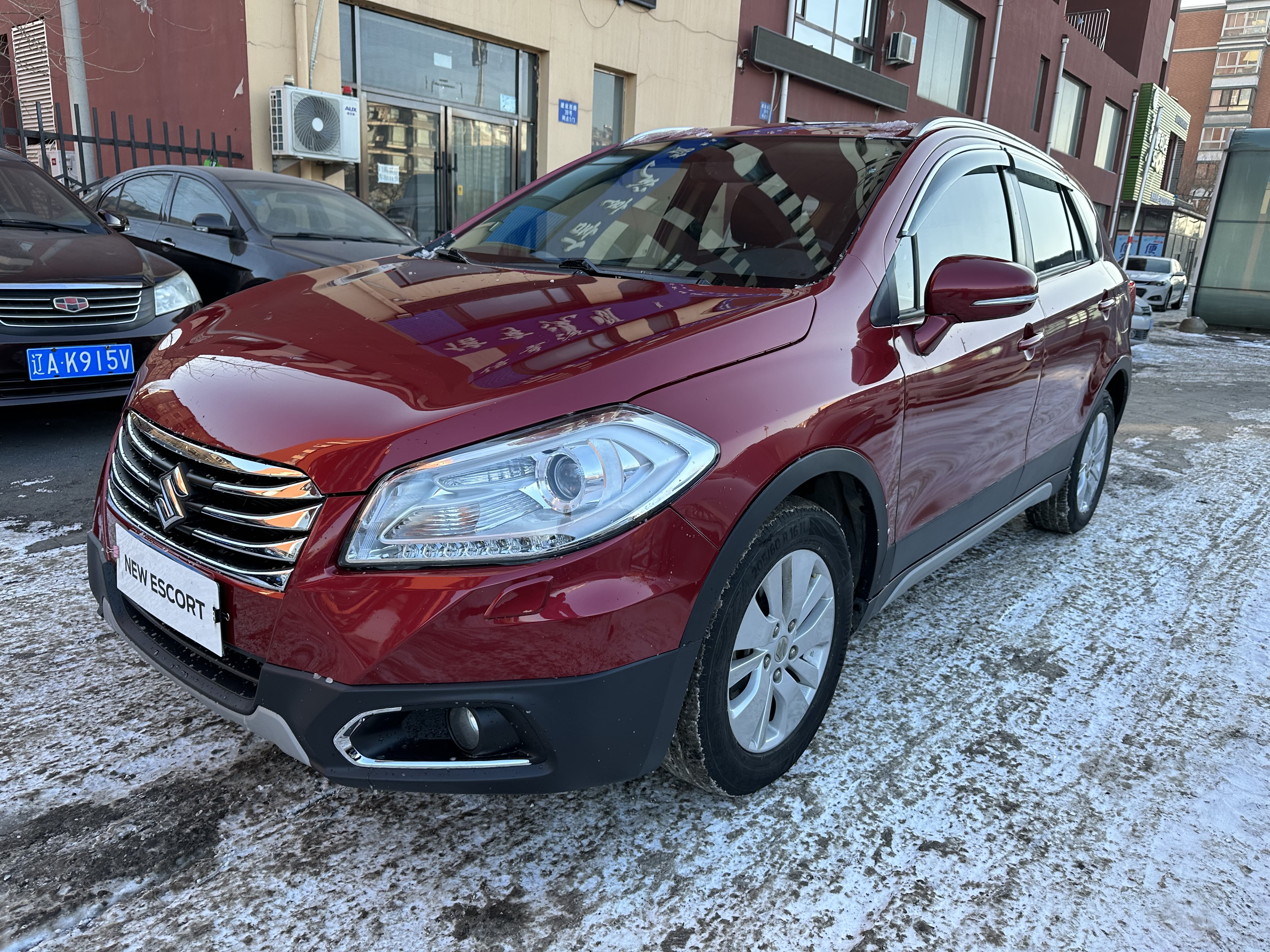 Suzuki S-Cross 2014 immagine di auto #3