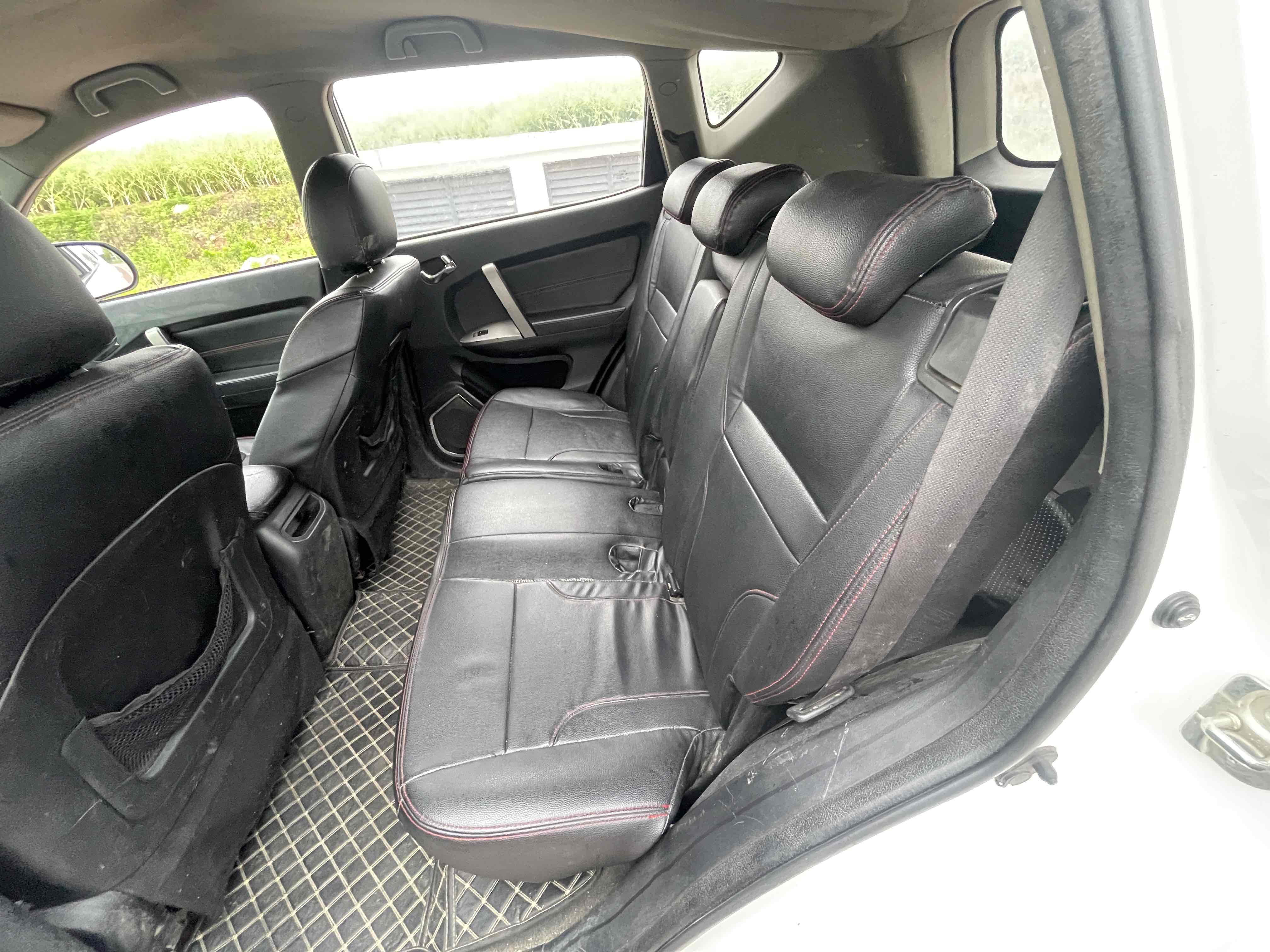 GEELY GX7 2015 car image #3