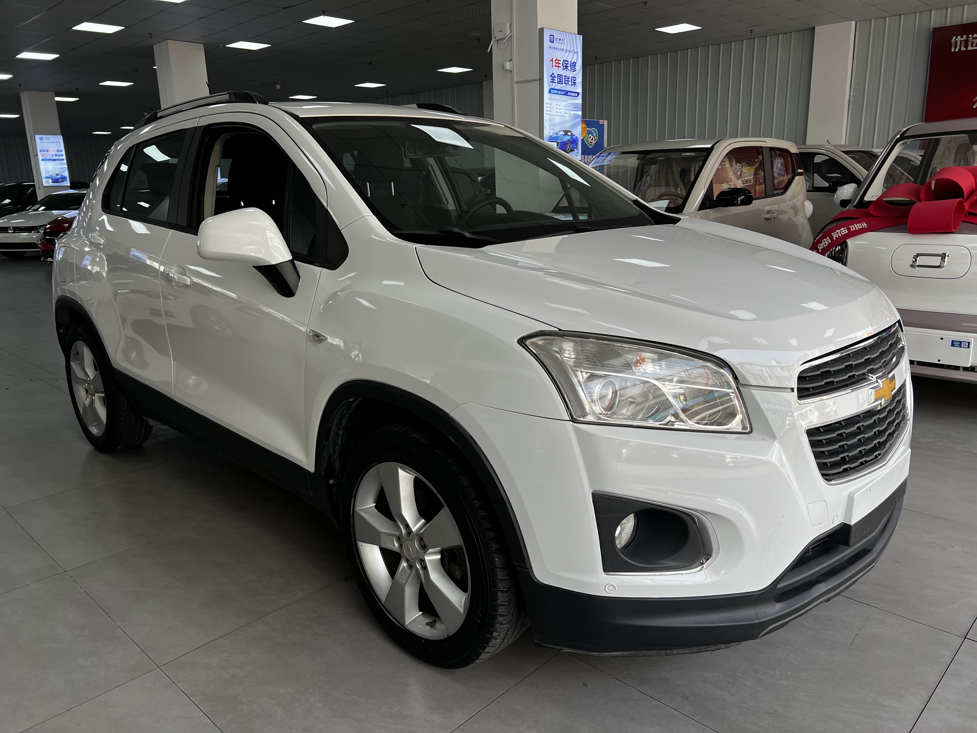 Chevrolet Tracker 2015 car image #3