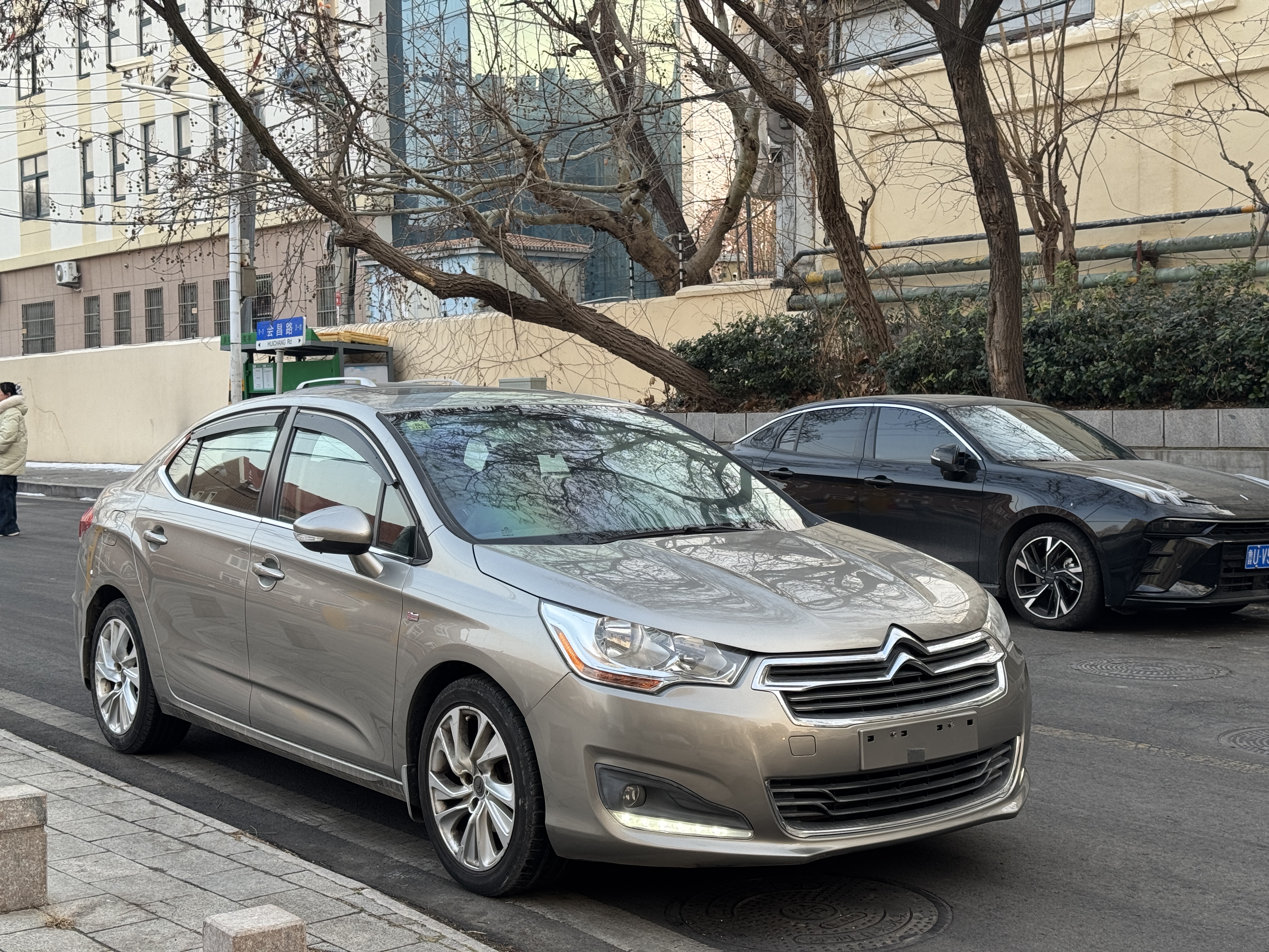 Citroen C4L 2013 car image #3