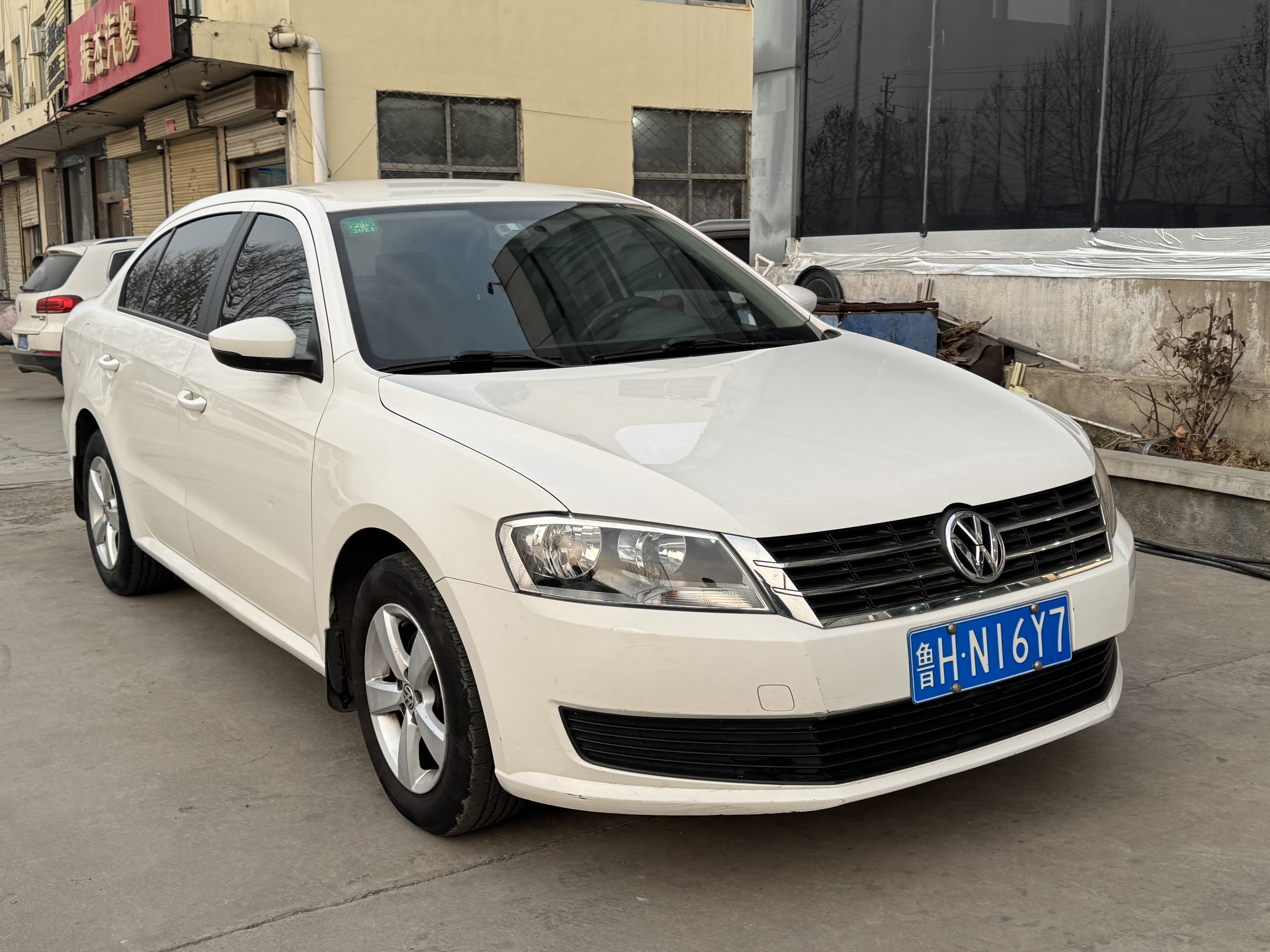Volkswagen Lavida 2014 car image #3