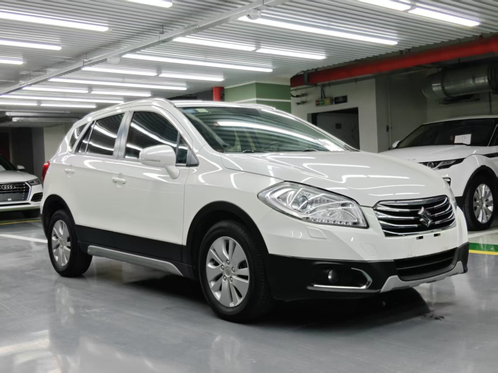 Suzuki S-Cross 2015 صورة سيارة #3