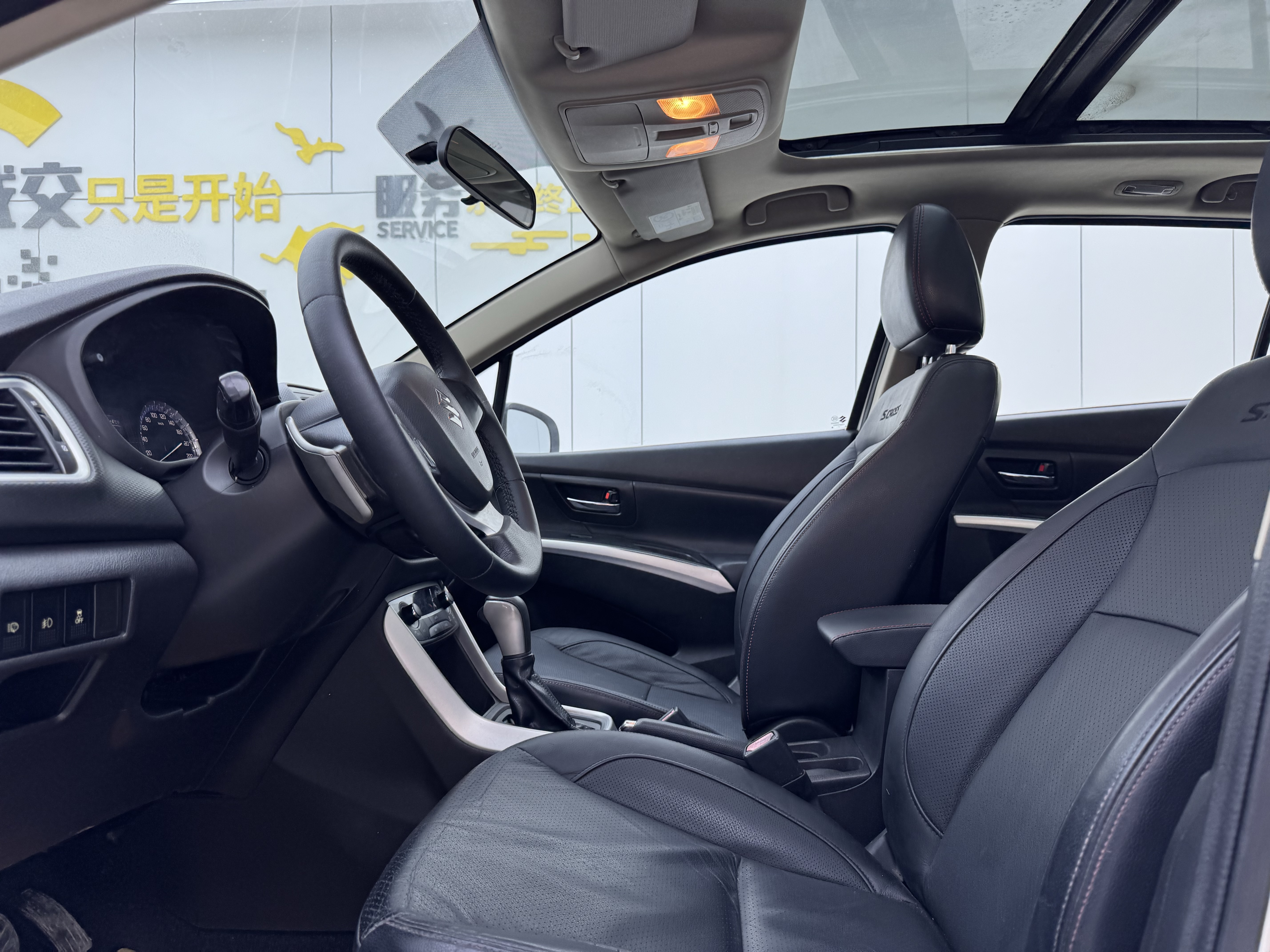 Suzuki S-Cross 2014 صورة سيارة #3