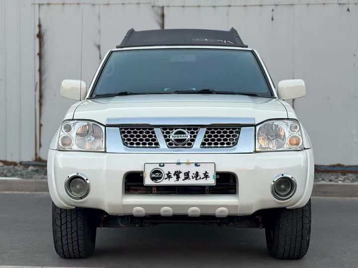 日产 日产帕拉丁 2014 汽车图片 #3
