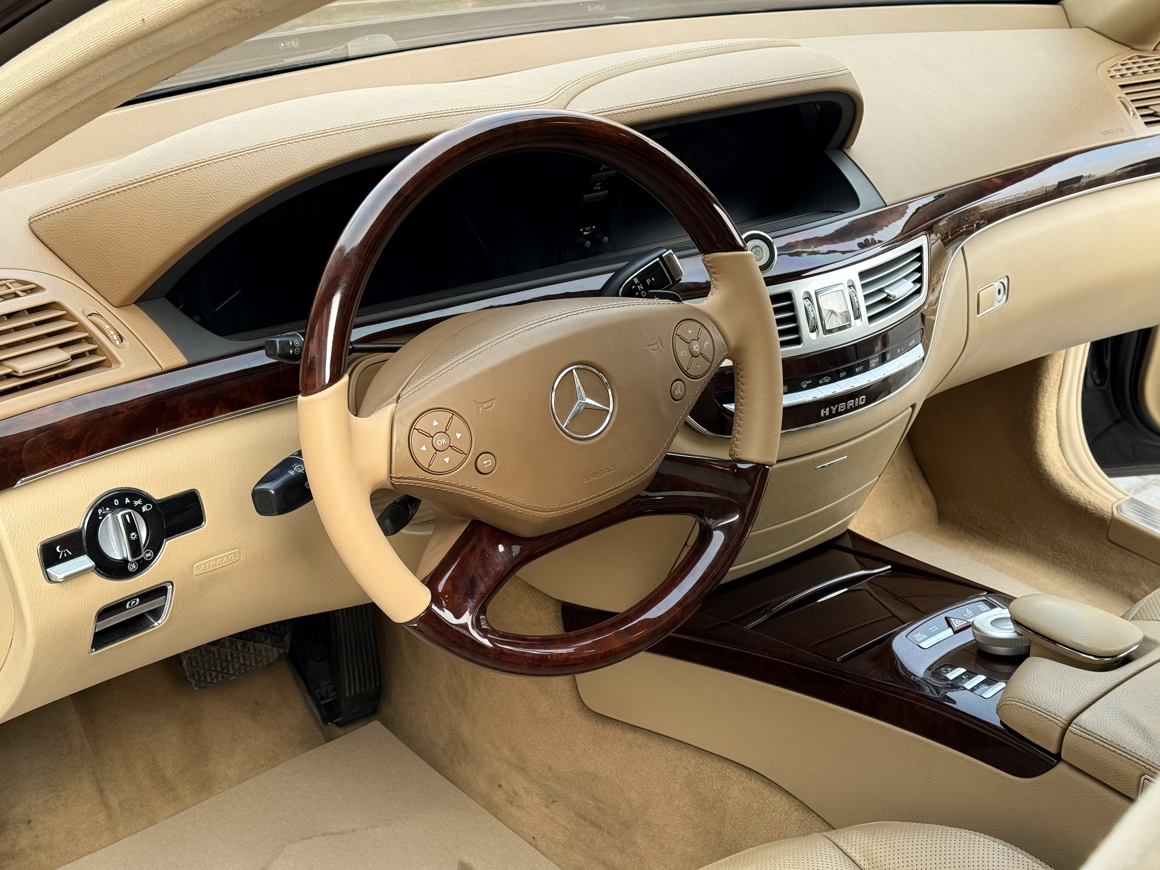 Mercedes-Benz S Class 2012 immagine di auto #3