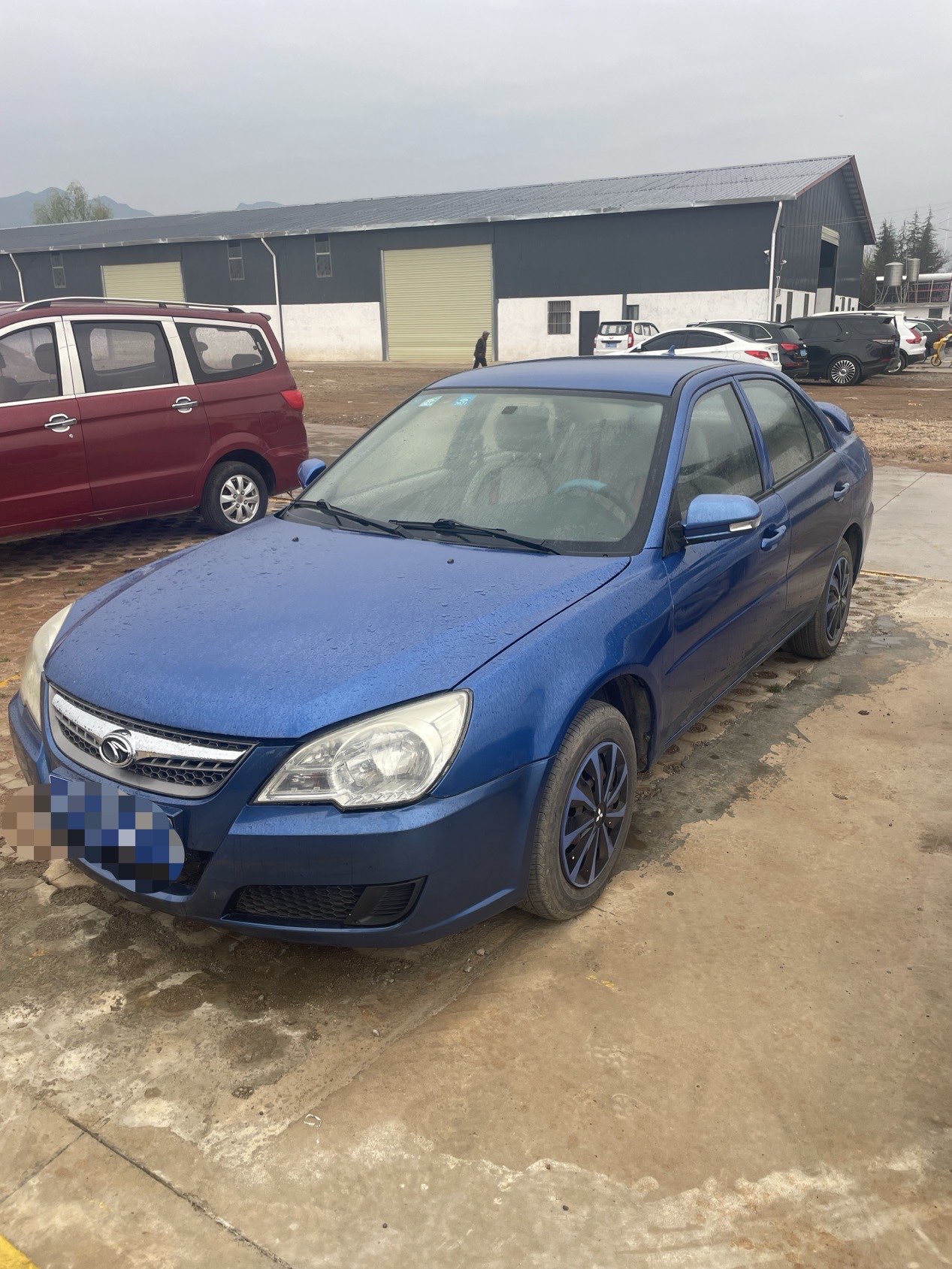 Soueast V3 Lingyue 2012 car image #3