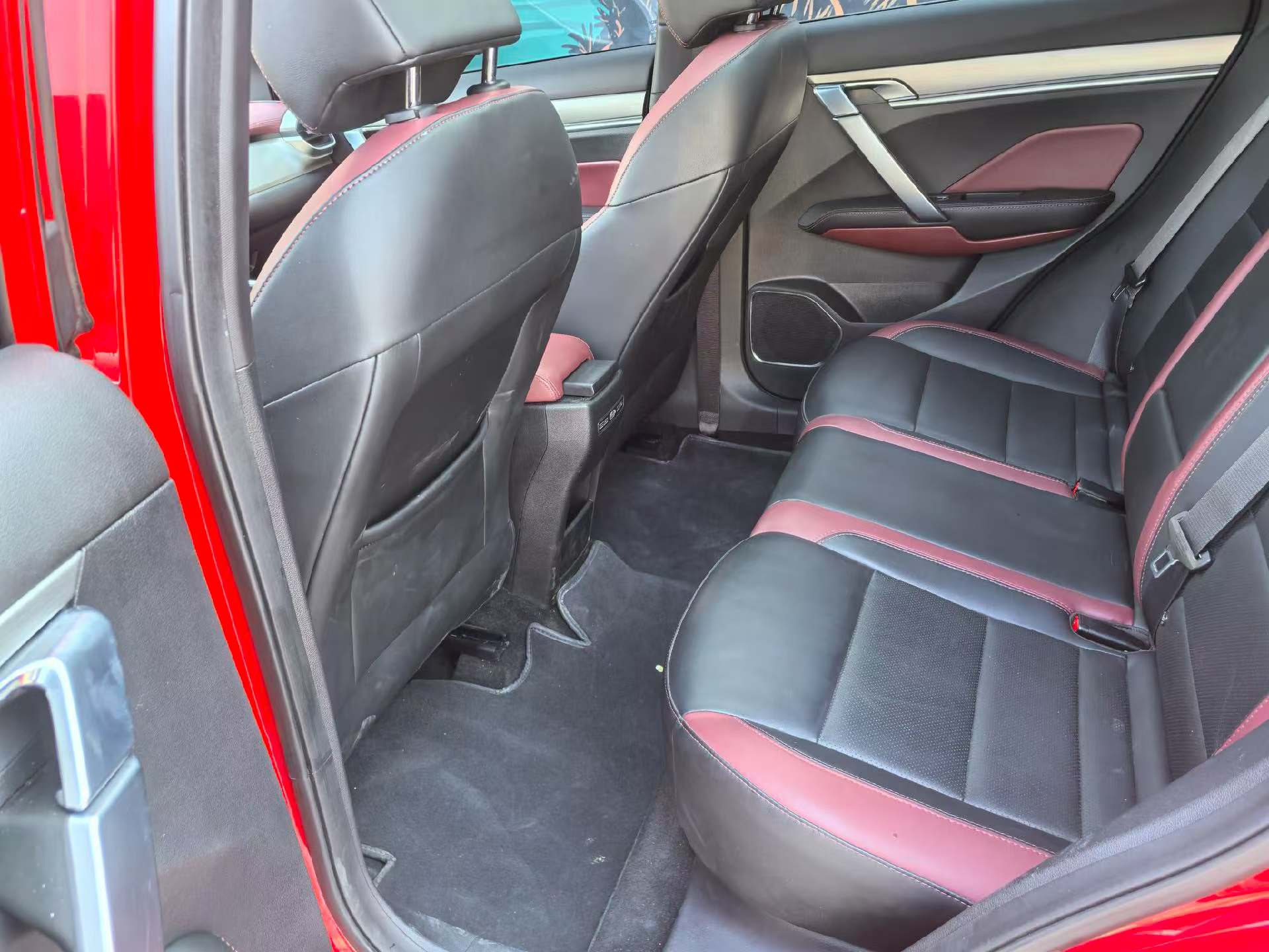 GEELY Coolray 2020 car image #3