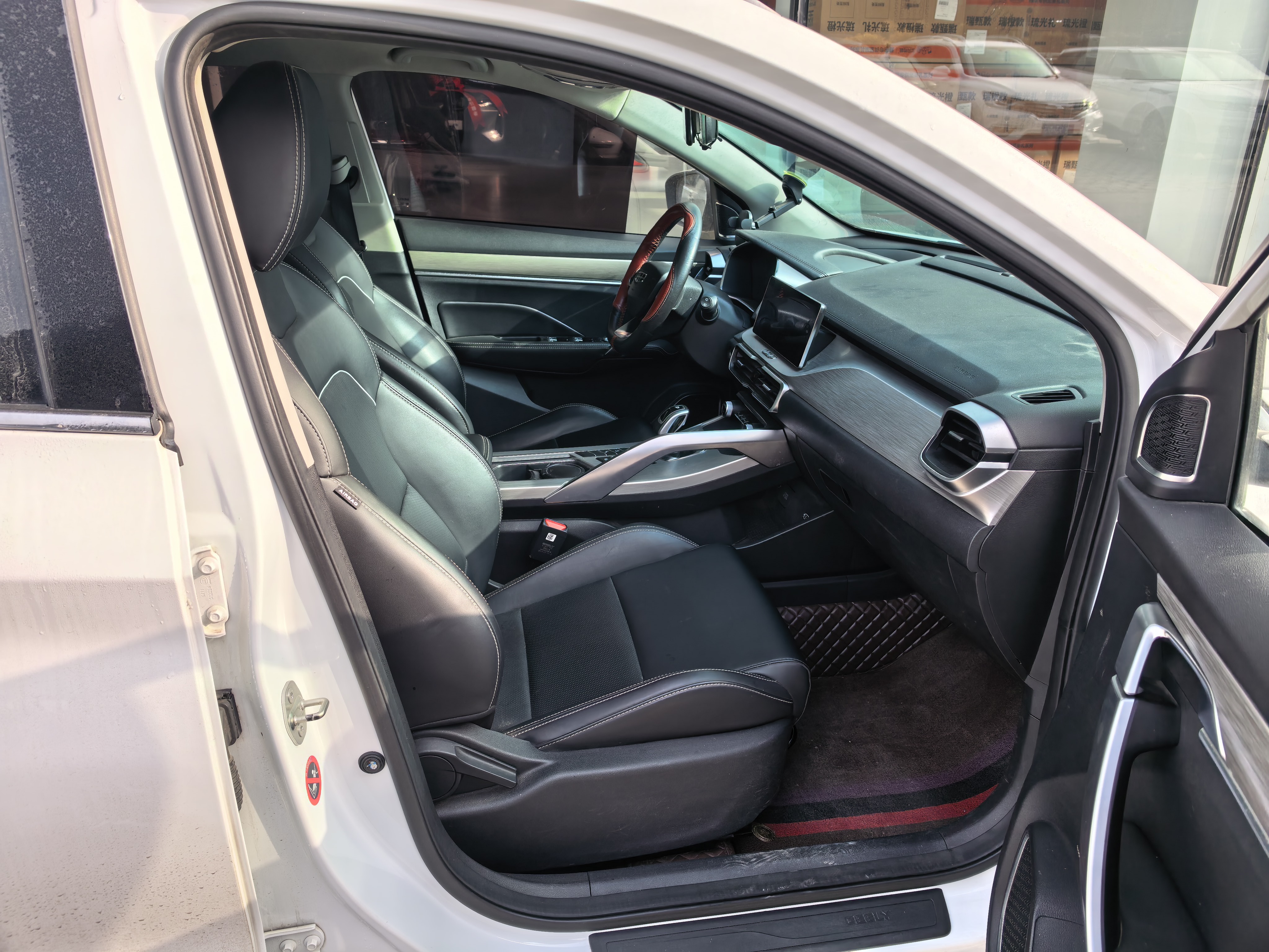 GEELY Coolray 2019 #3 GEELY Coolray 2019 car image #3