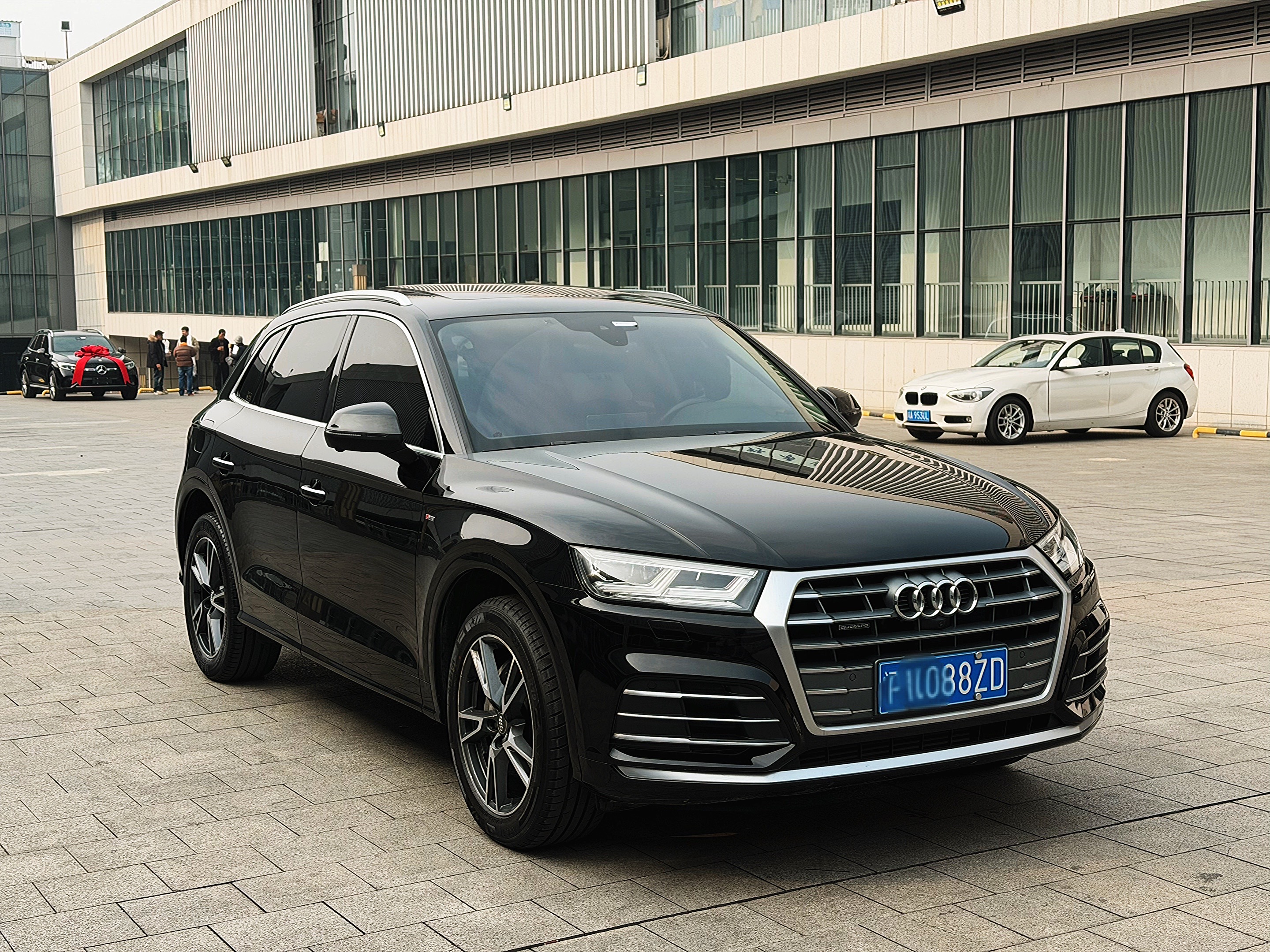 Audi Q5L 2020 car image #3