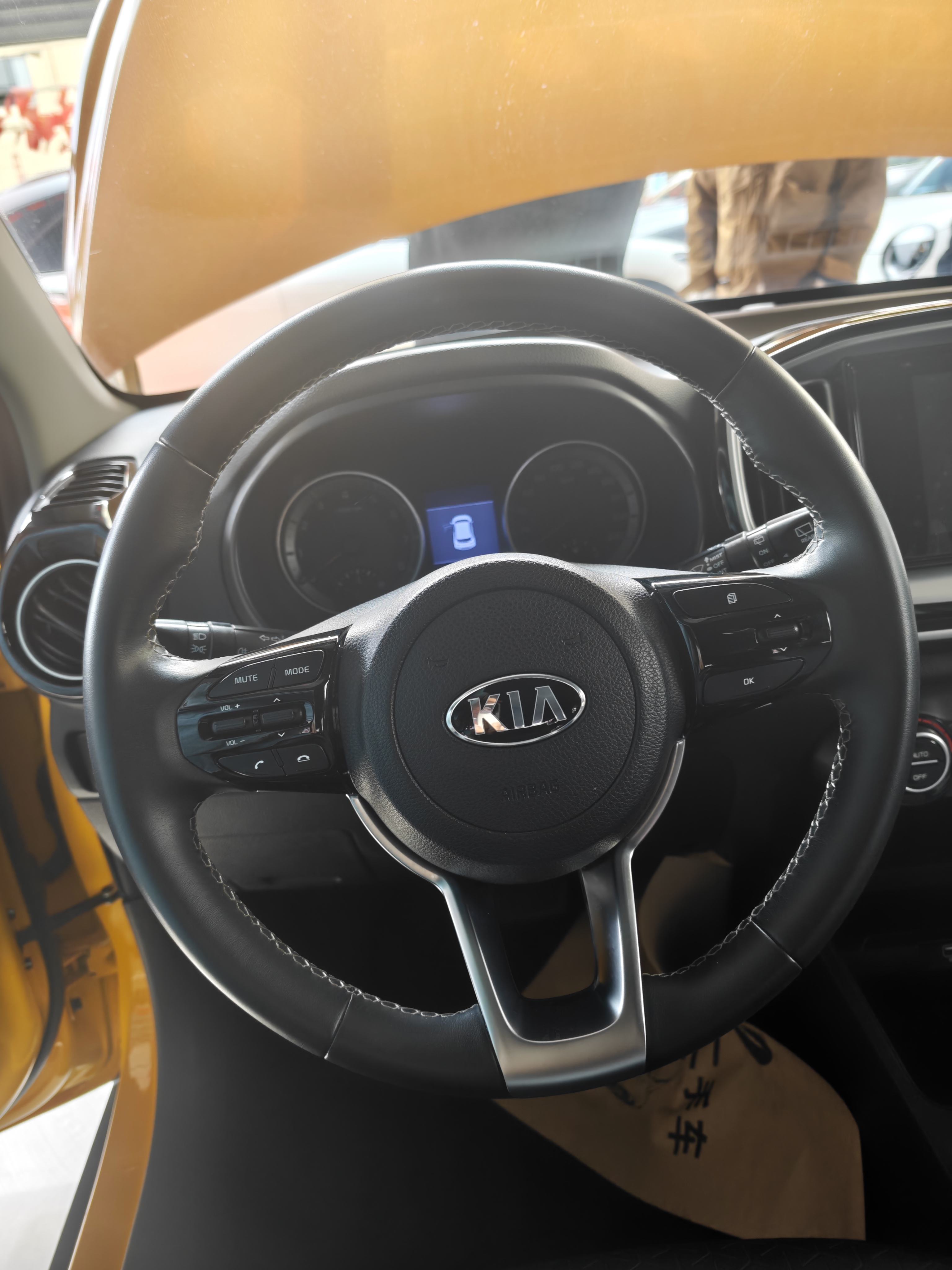 Kia KX1 2020 car image #3