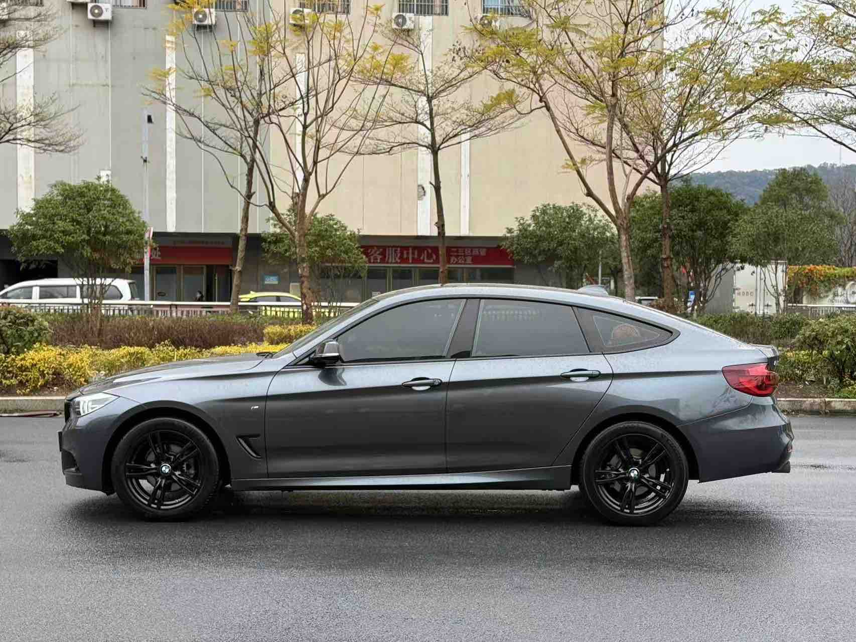 BMW 3 Series GT 2020 #3 BMW 3 Series GT 2020 car image #3