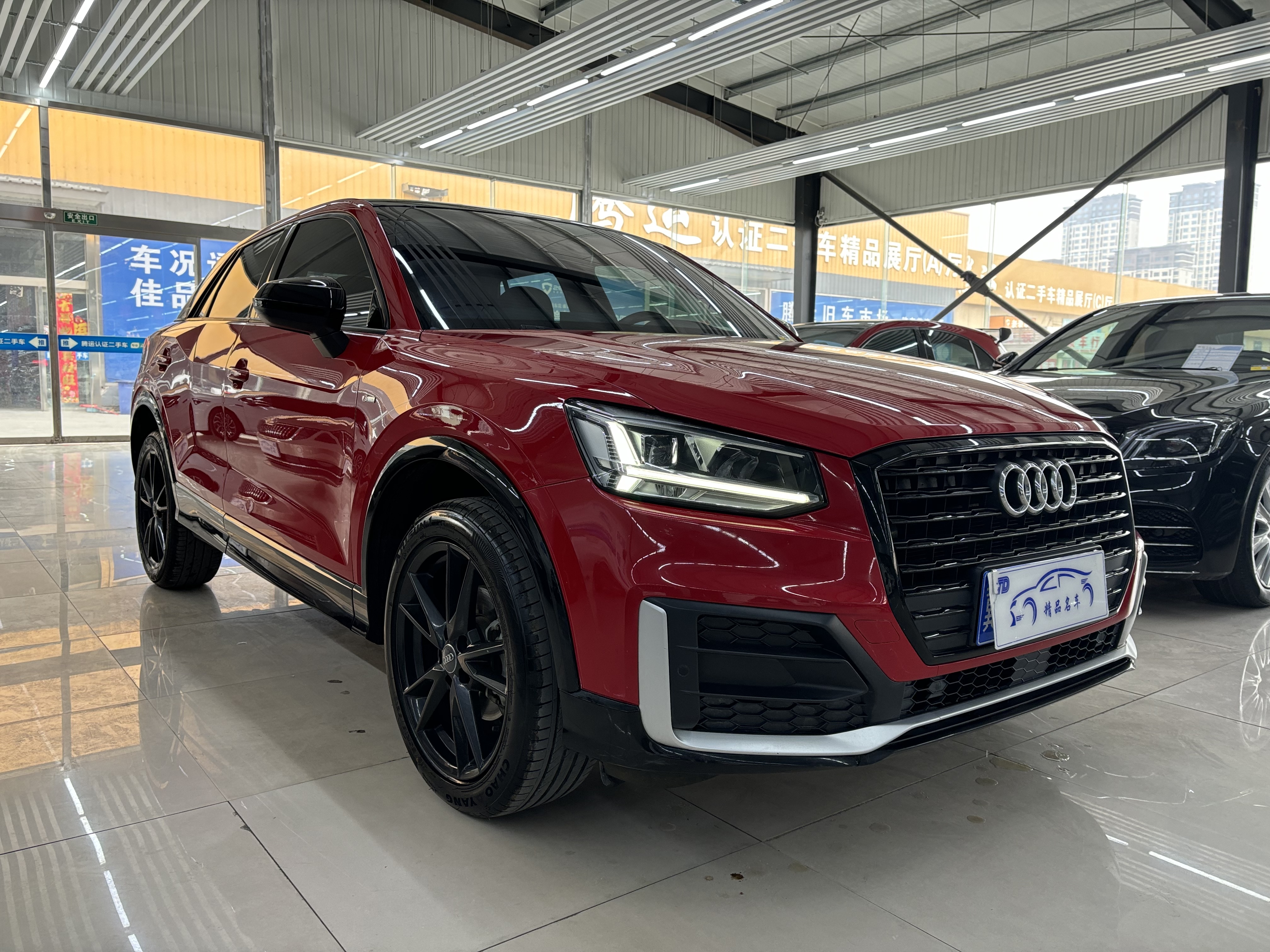 Audi Q2L 2019 #3 Audi Q2L 2019 car image #3