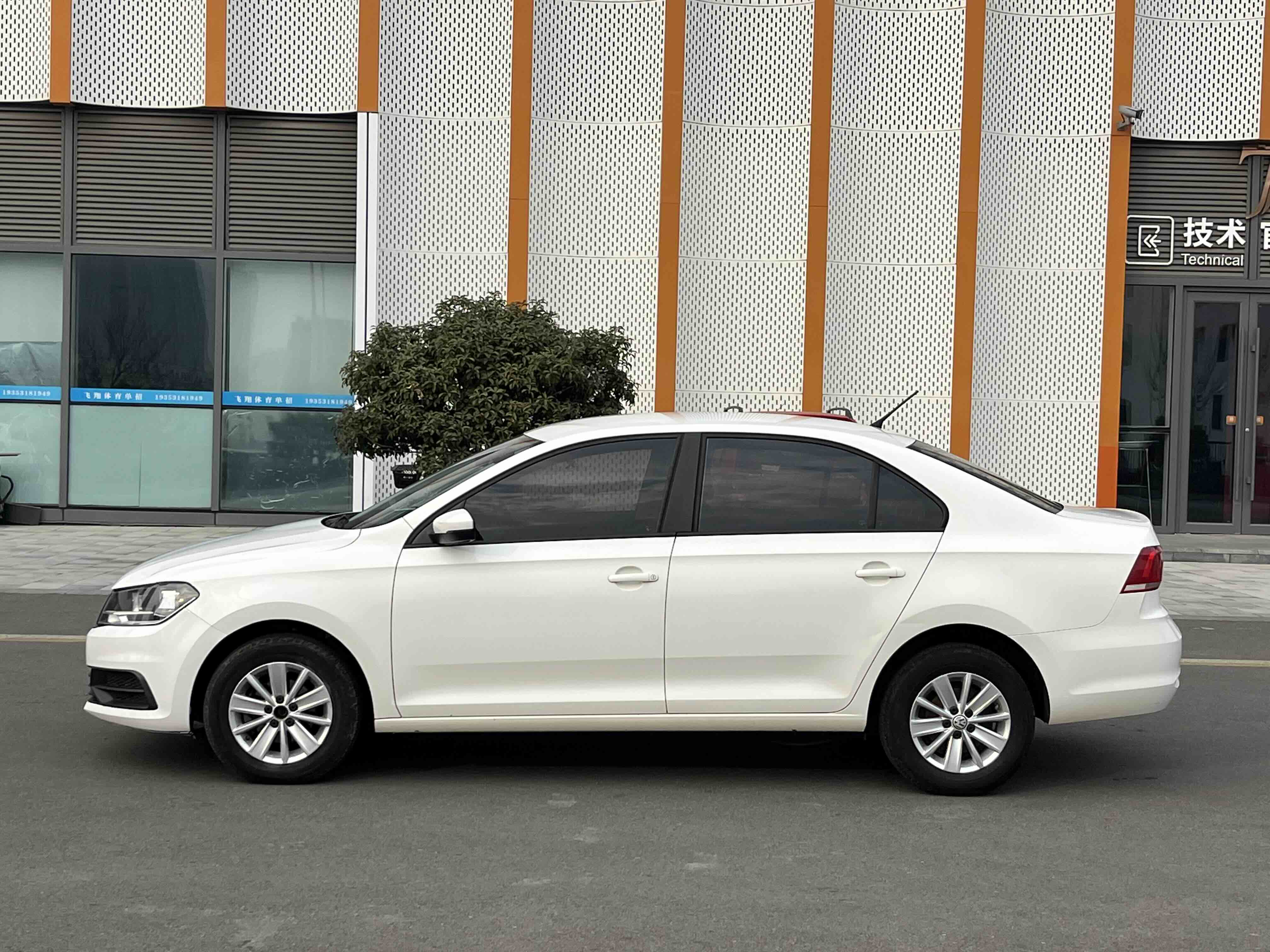 Santana 2020 #3 Santana 2020 car image #3