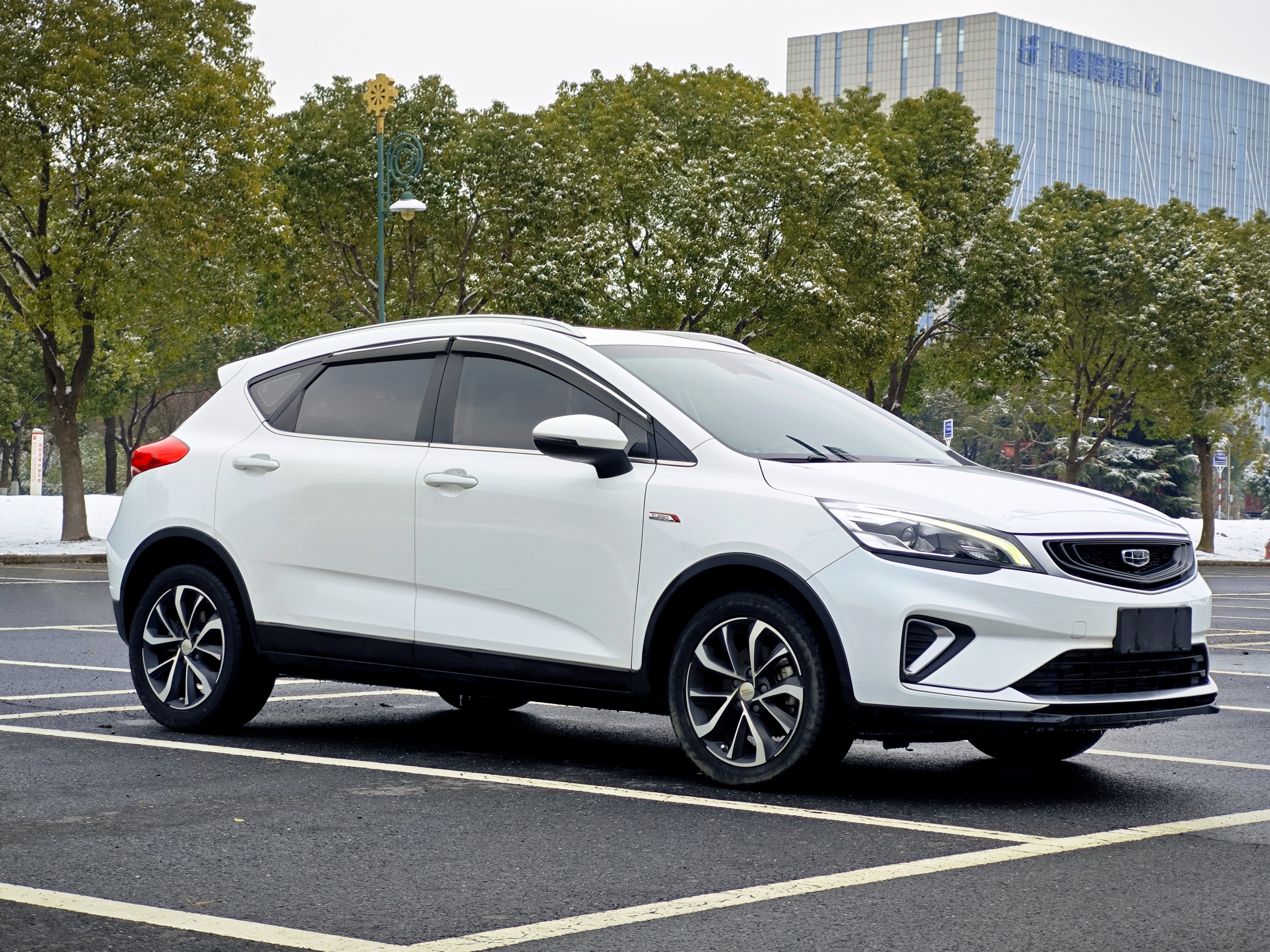 GEELY Emgrand GS 2019 #3 GEELY Emgrand GS 2019 car image #3