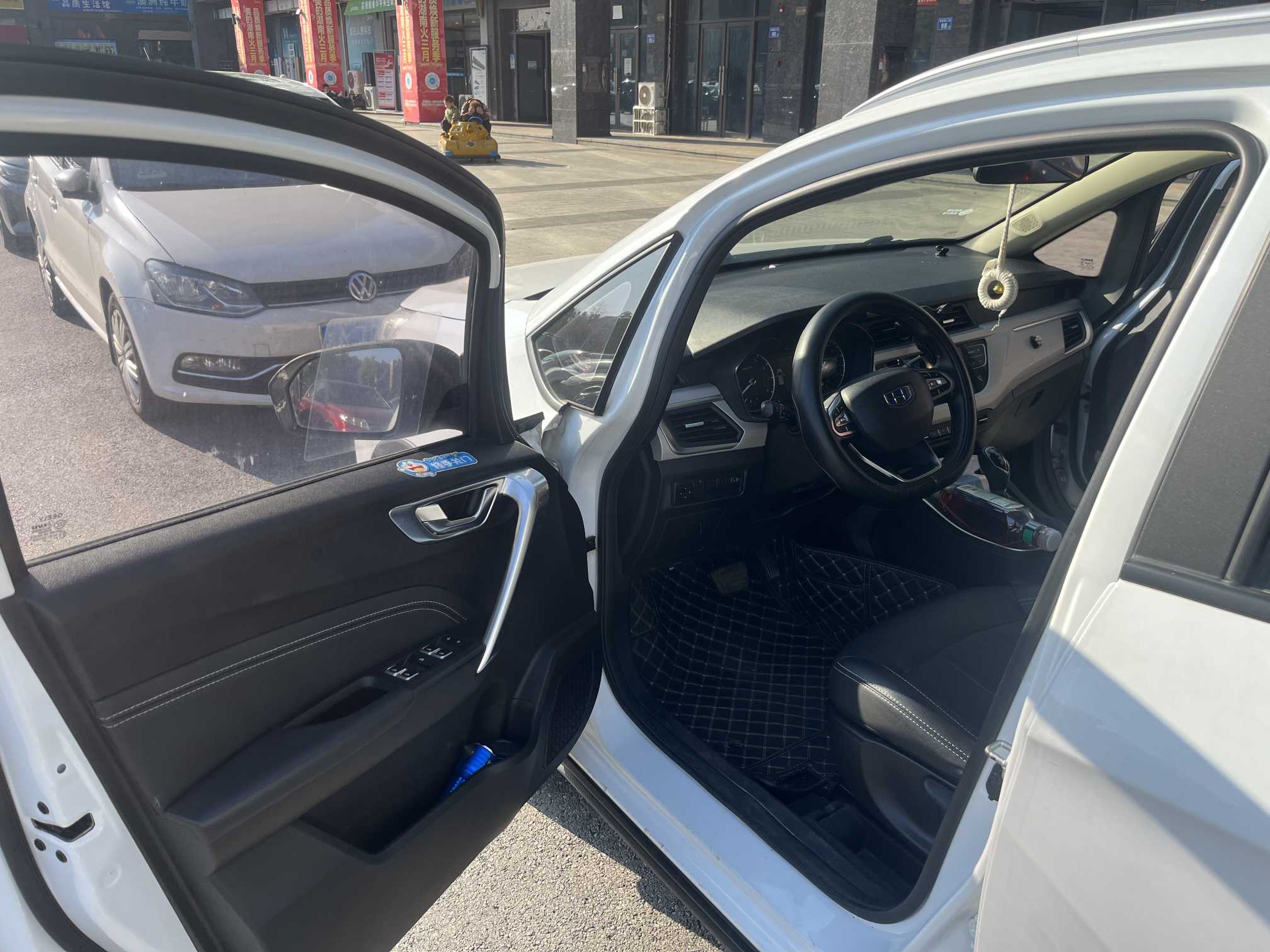 GEELY 2021 immagine di auto #3