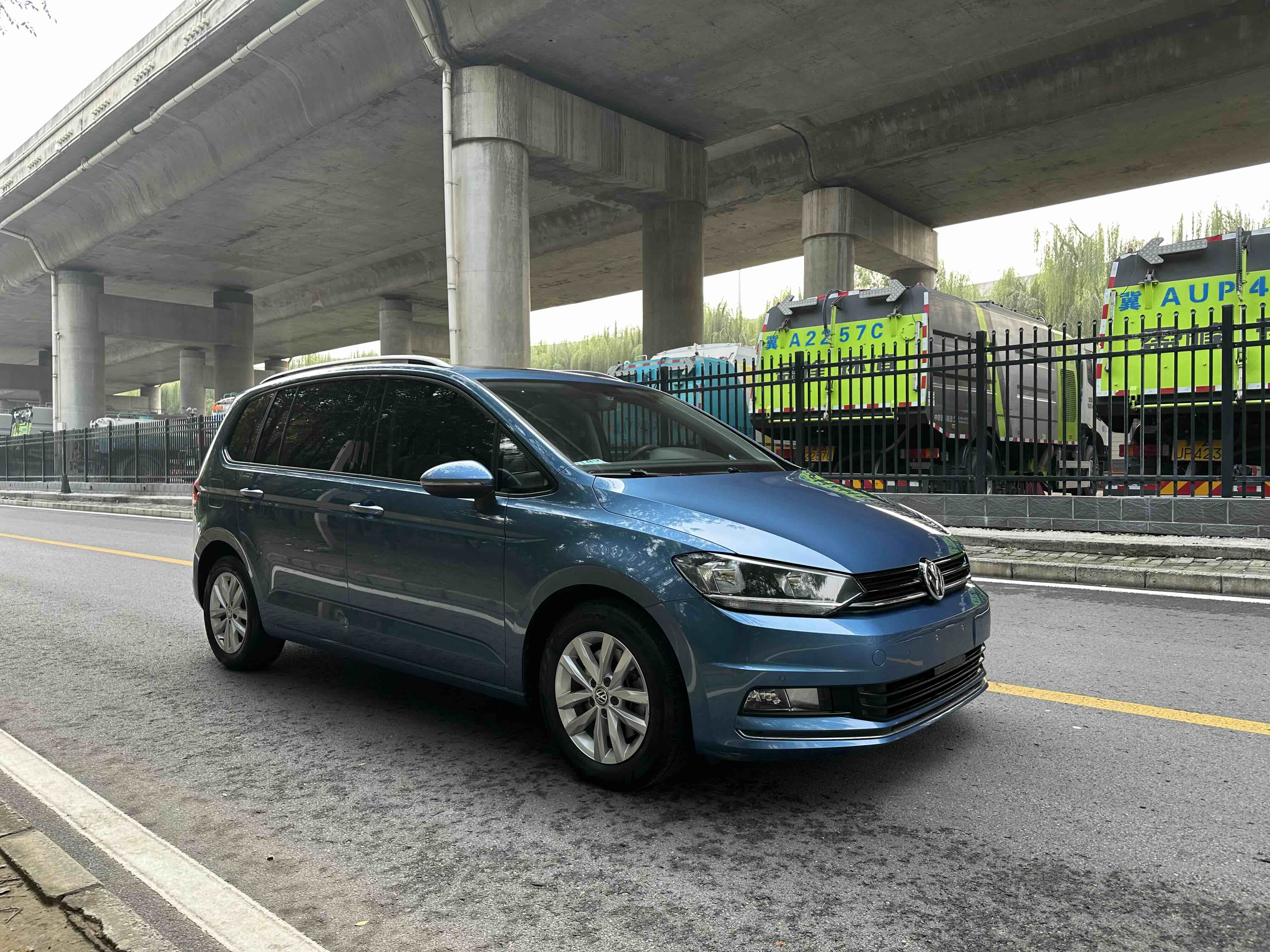 Volkswagen 2020 car image #3
