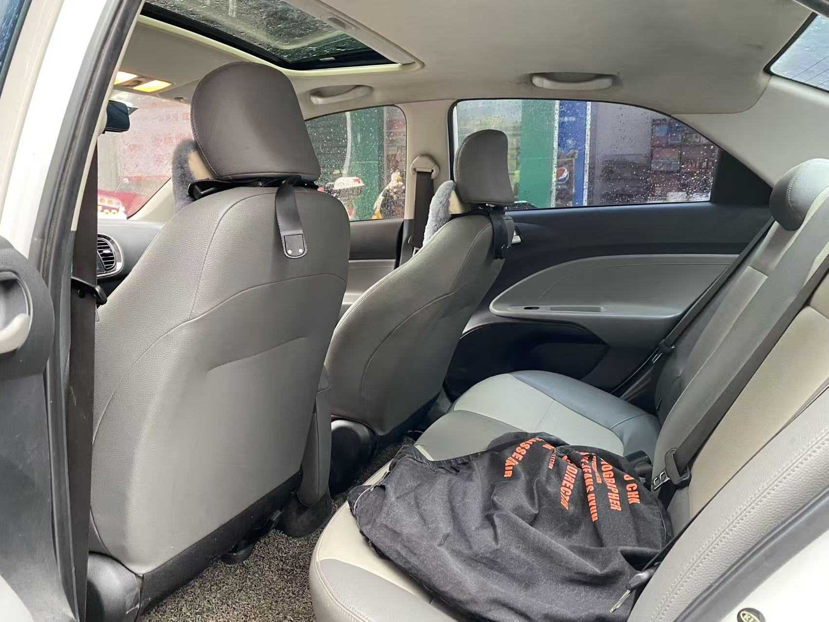 Kia Pegas 2018 image de voiture #3