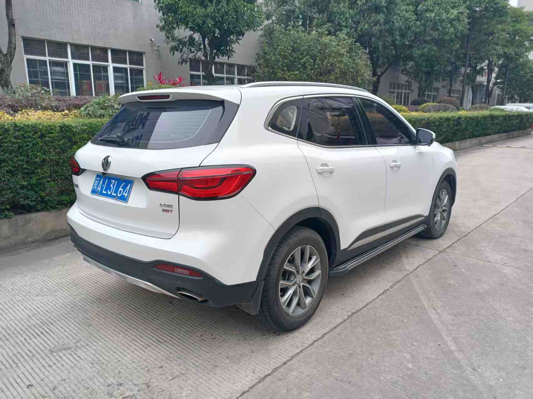 MG HS 2019 car image #3