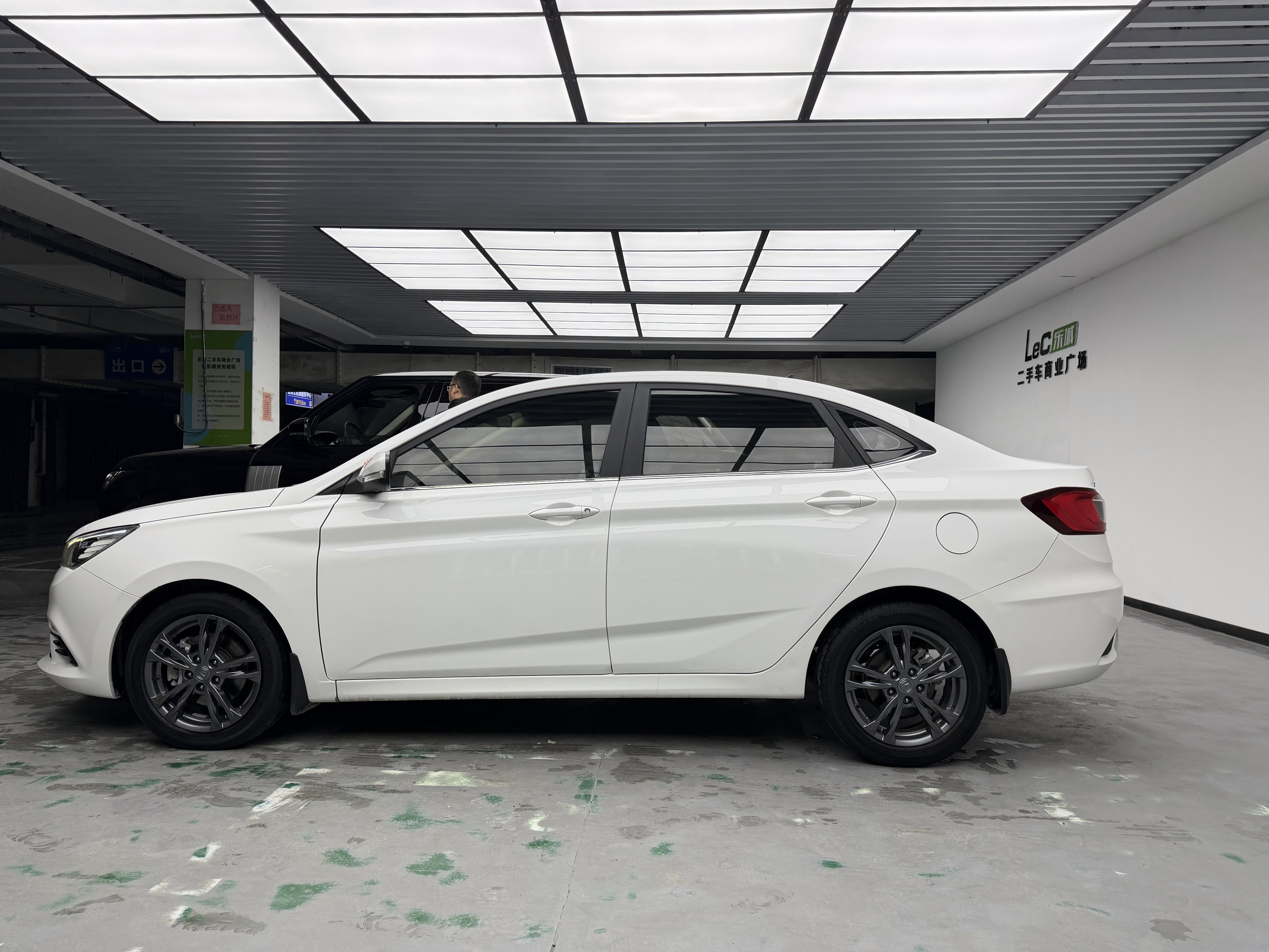 Changan Eado DT 2020 car image #3